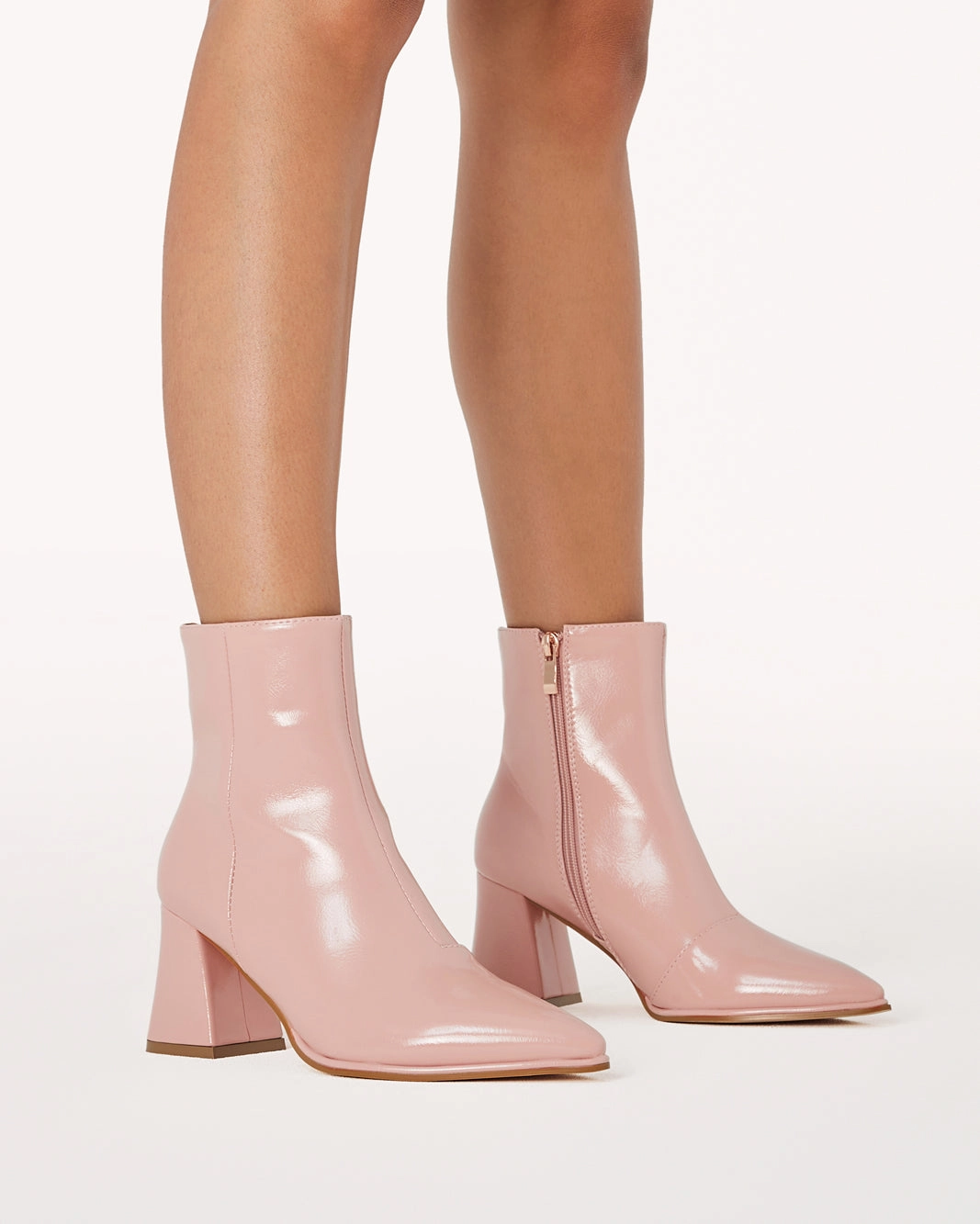 CADEN - FONDANT CRINKLE PATENT Eco Material Snowy Path