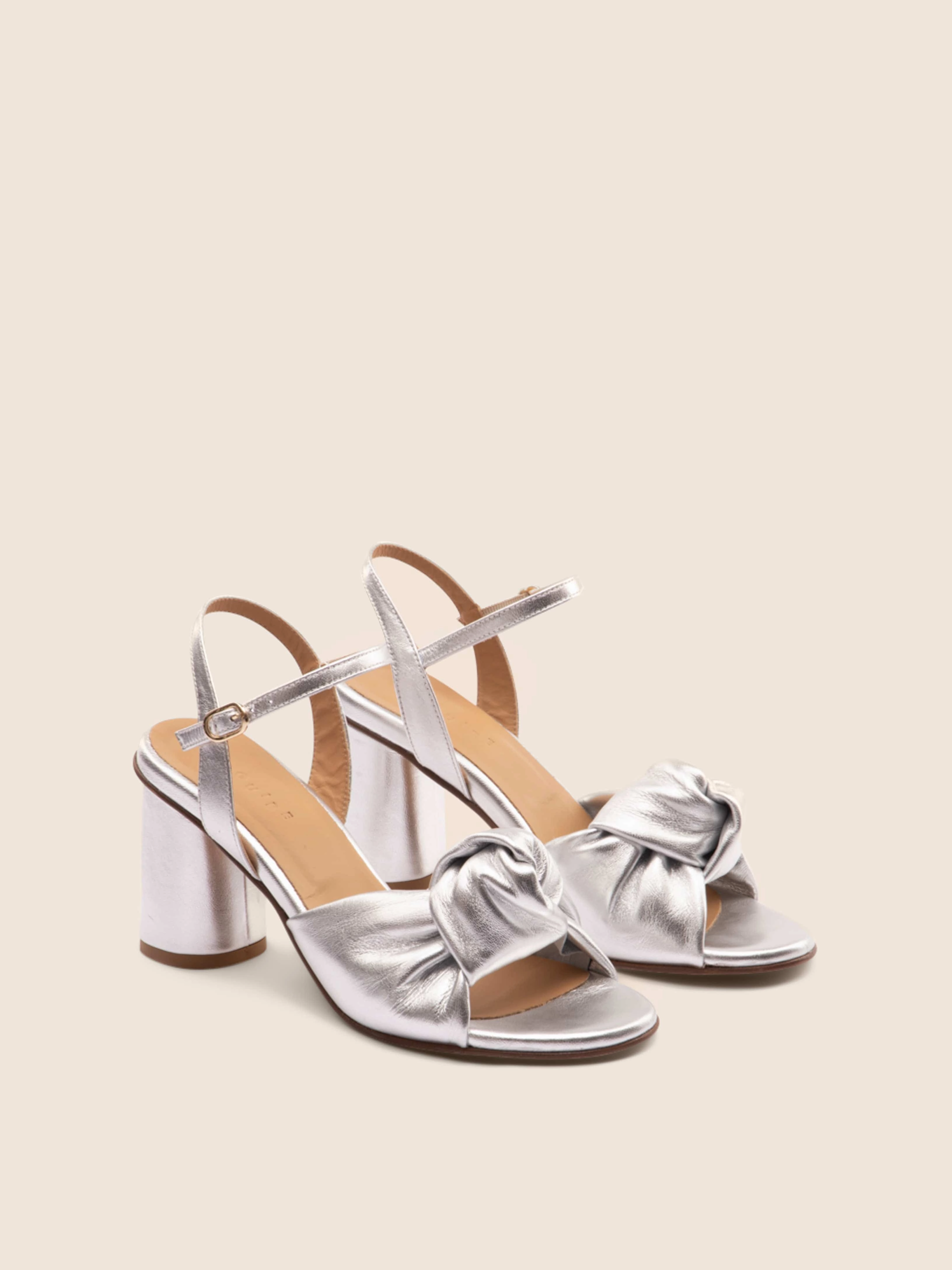 Noto Silver Heel Kitten Heel