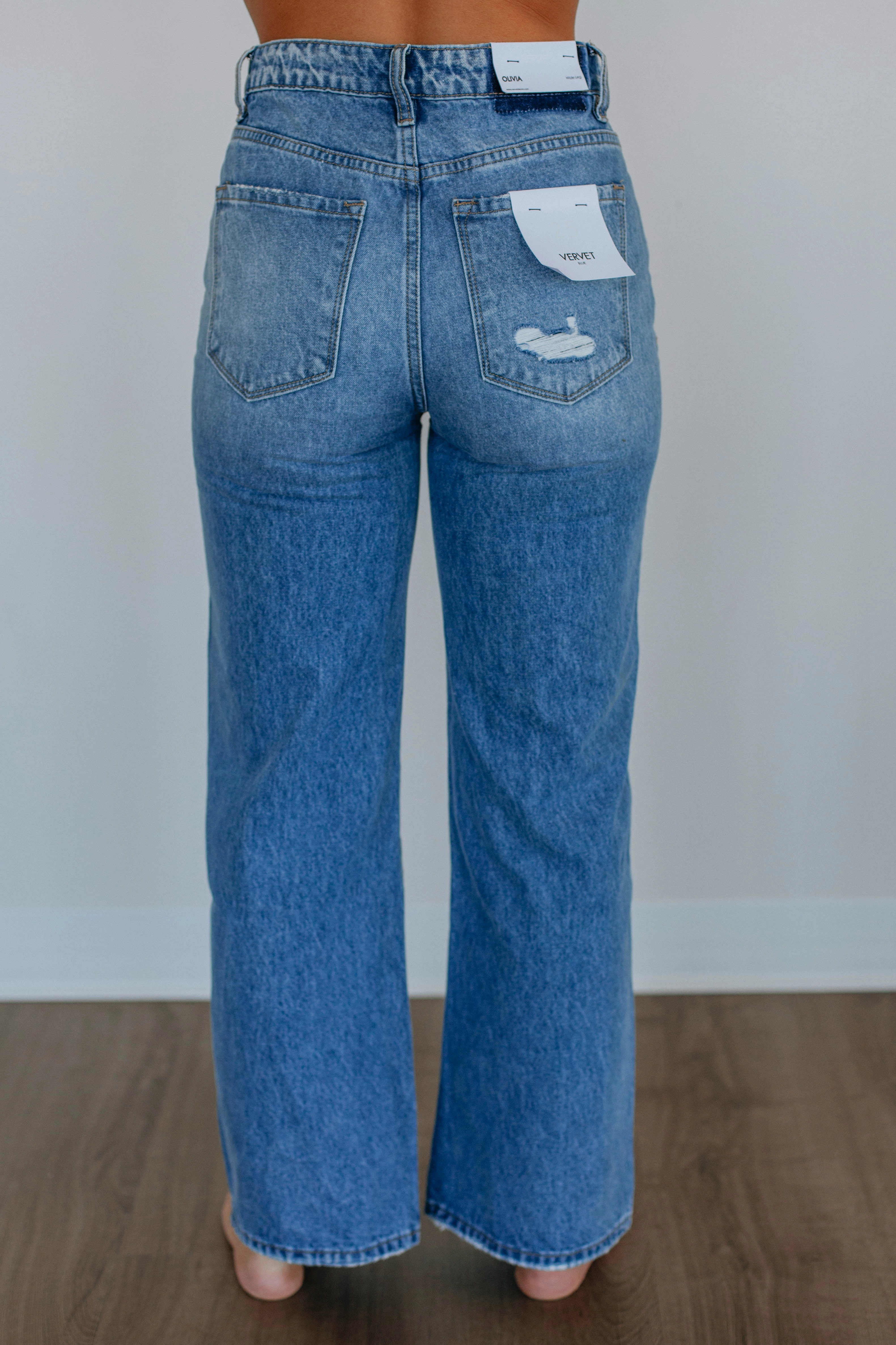 Relaxed Style Lightweight Durable Olivia Vervet Jeans - Restored
