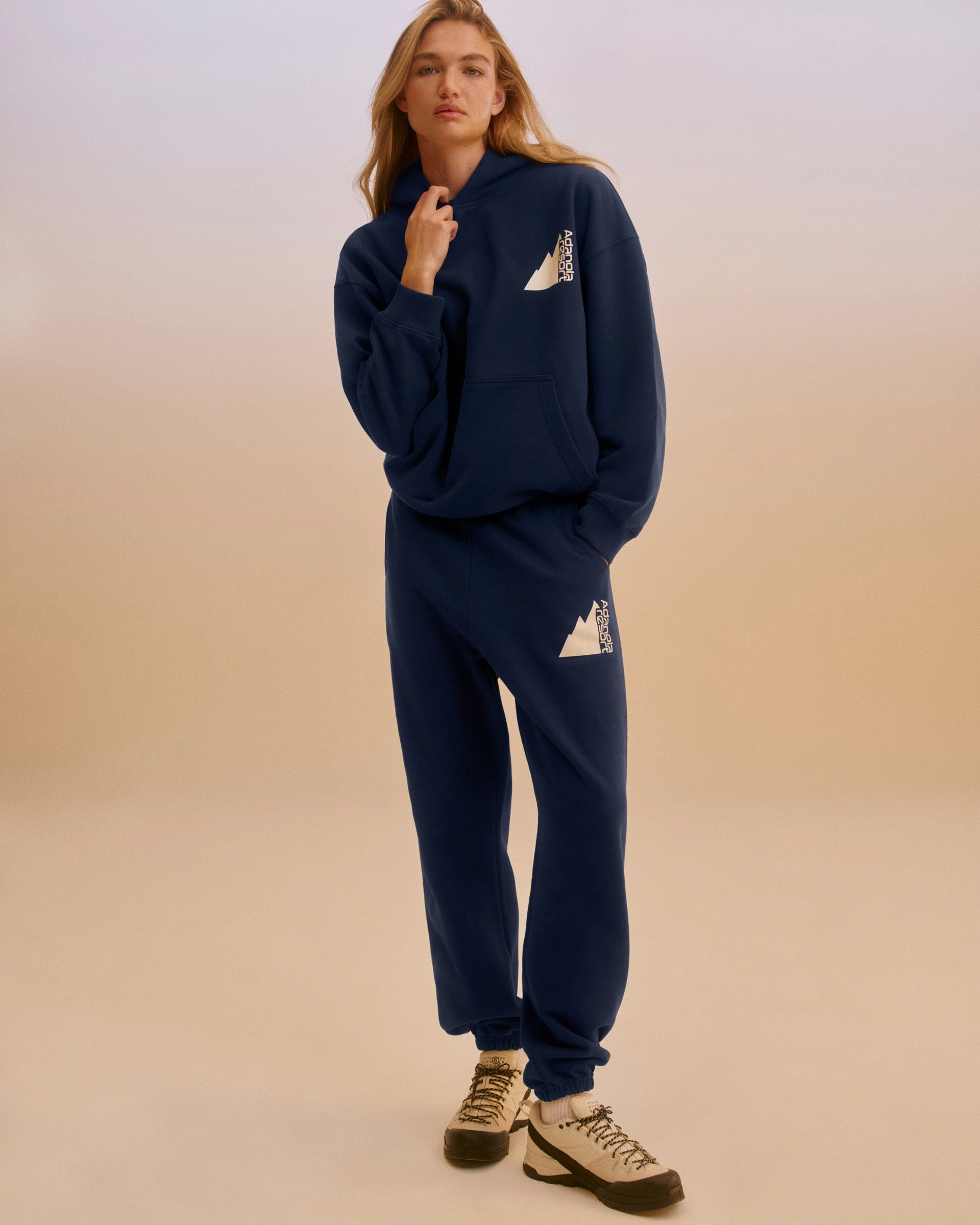 Peaks Sweatpants - Navy Blue Active Motion HighDensityWeave