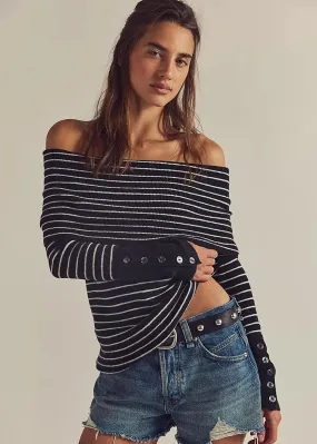 Adjustable drawstring Evergreen Sweater - Black & White Combo