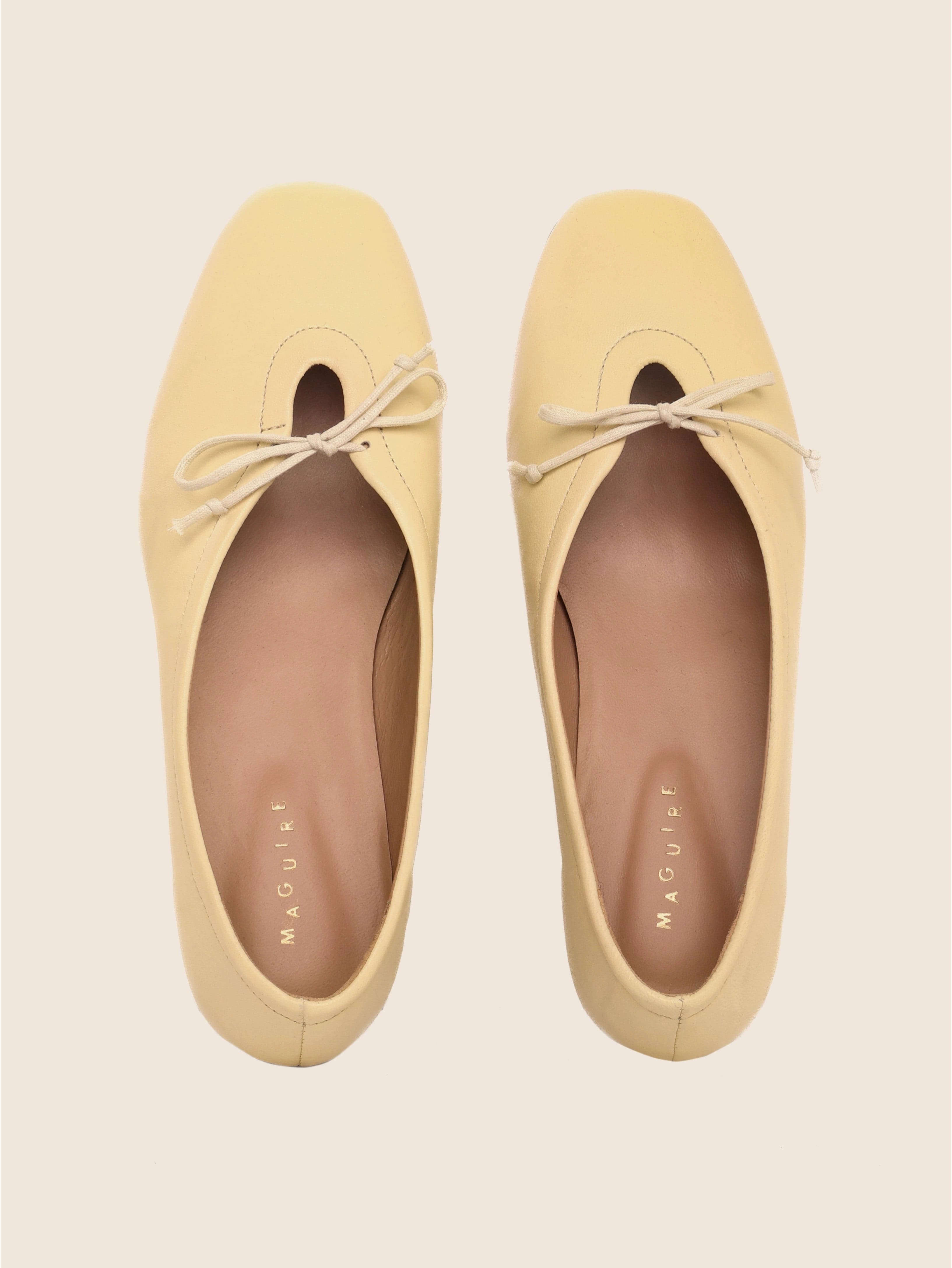 Stylish Fit Support Glow Prato Butter Ballerina