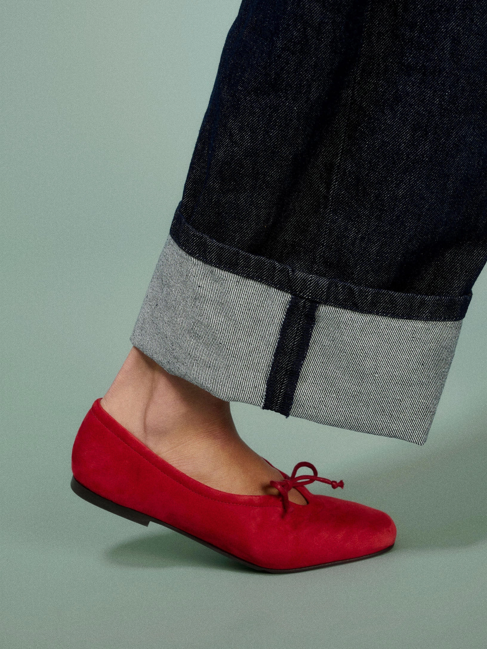 Prato Cherry Suede Ballerina Lightweight Comfort