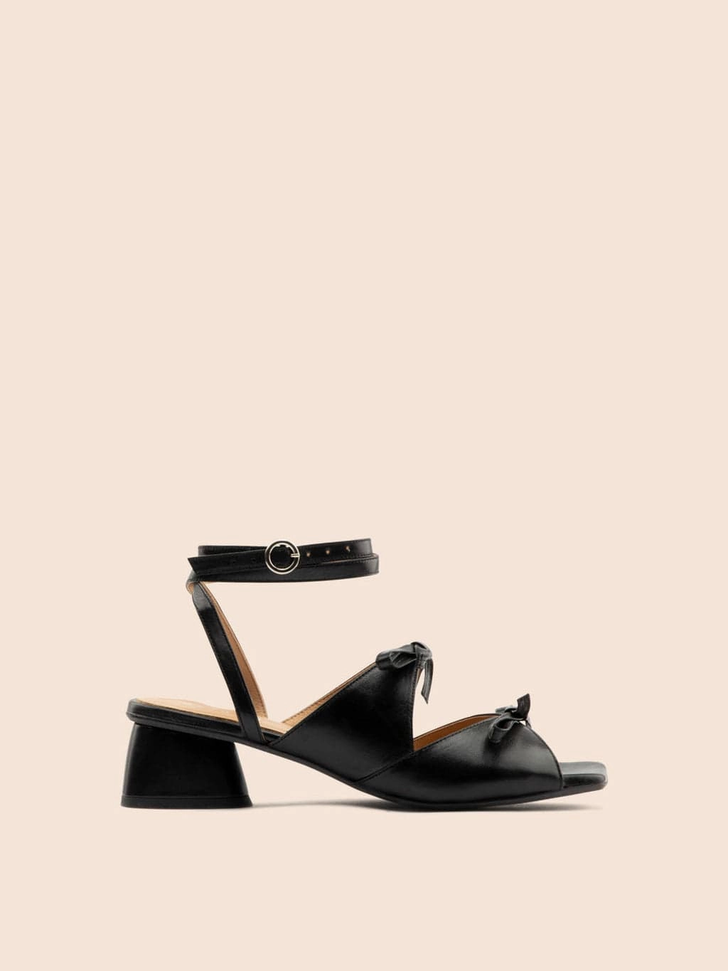 Mira Black Heel Milan Chic Tokyo Chic