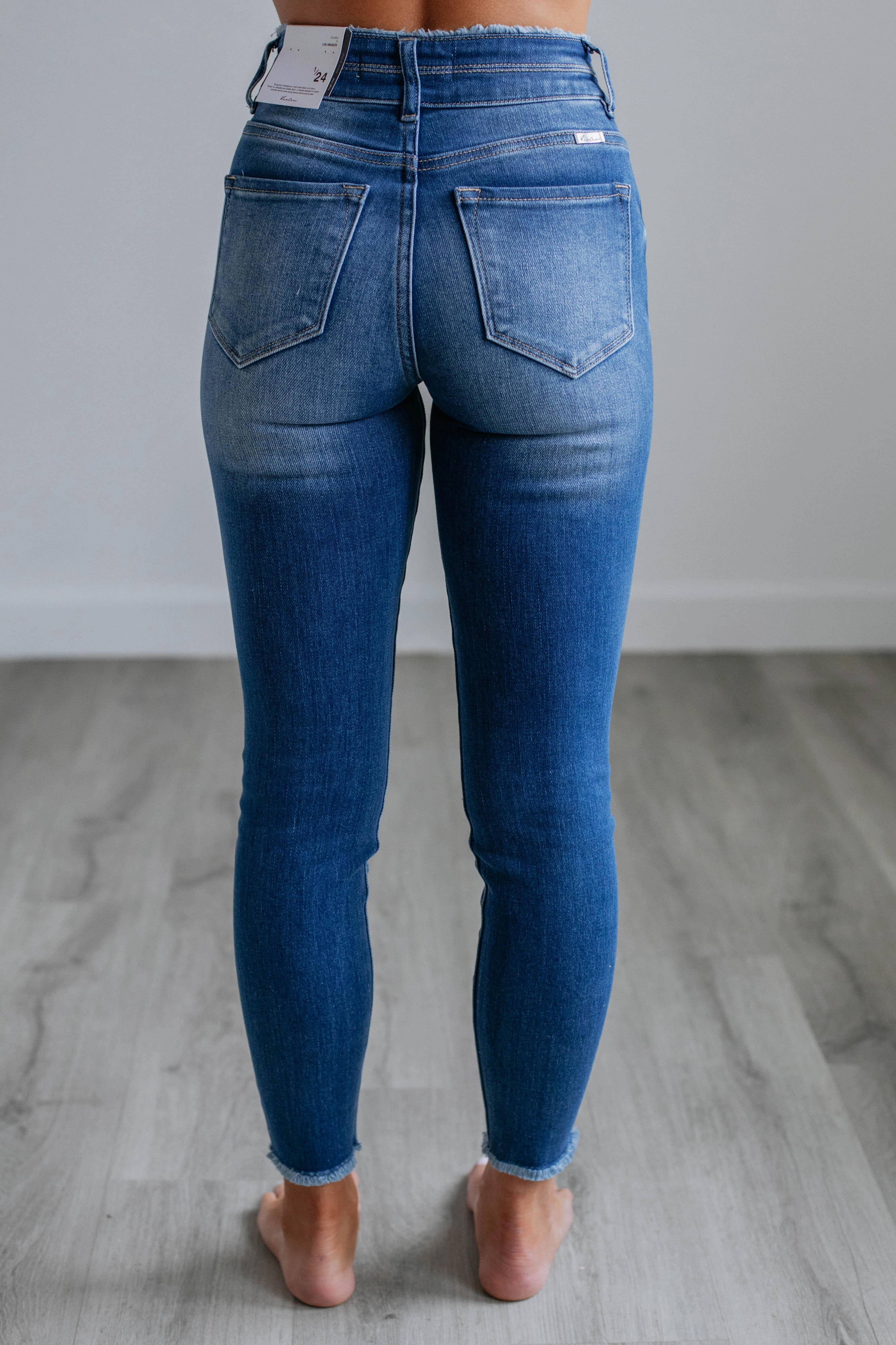 Home Comfort Weekend Warrior Modern Minimalist Creative Look Home Comfort Tori KanCan Jeans - Medium Wash