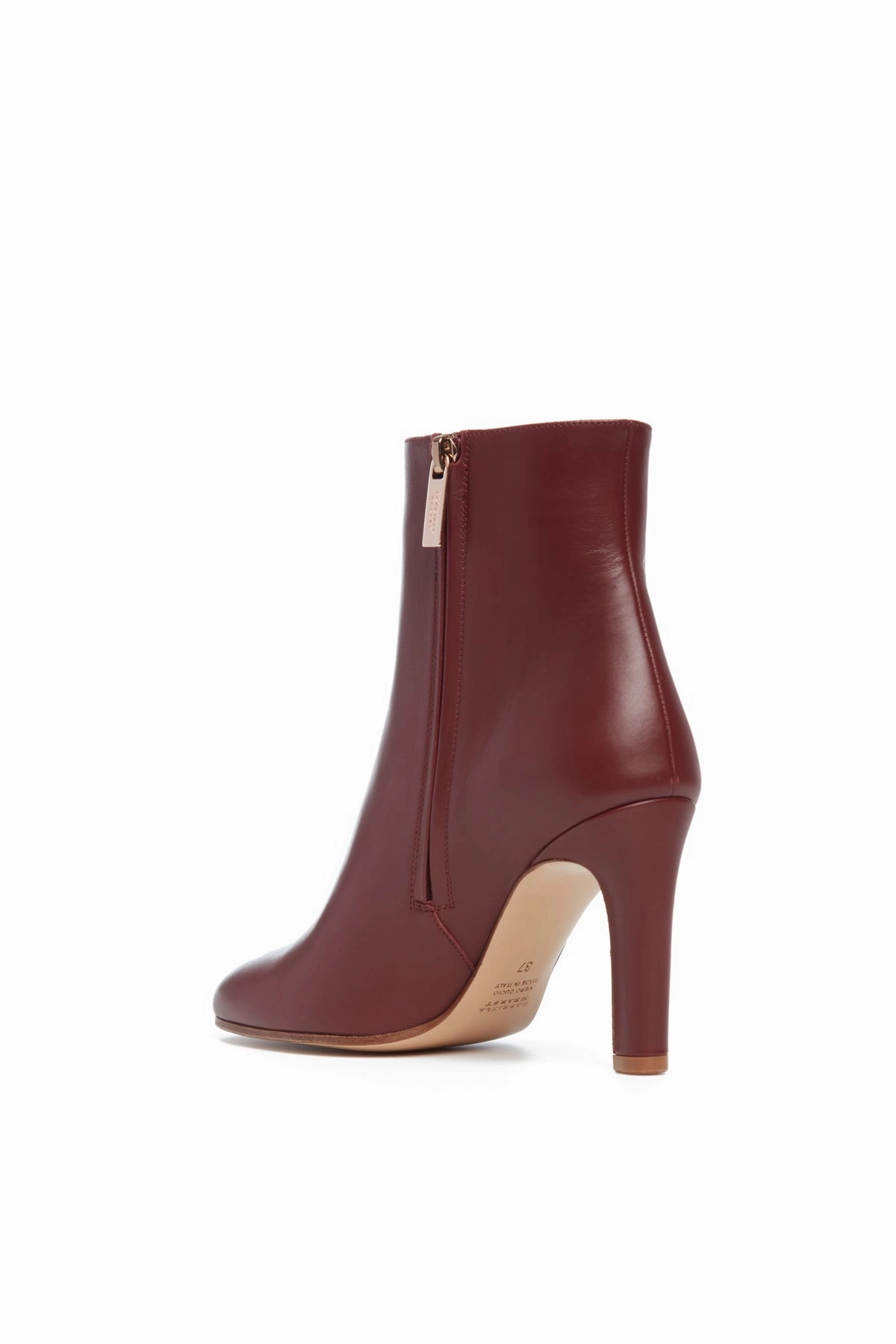 Lila Ankle Boot in Windsor Wine Leather Closed Toe Design Comfortable Touch