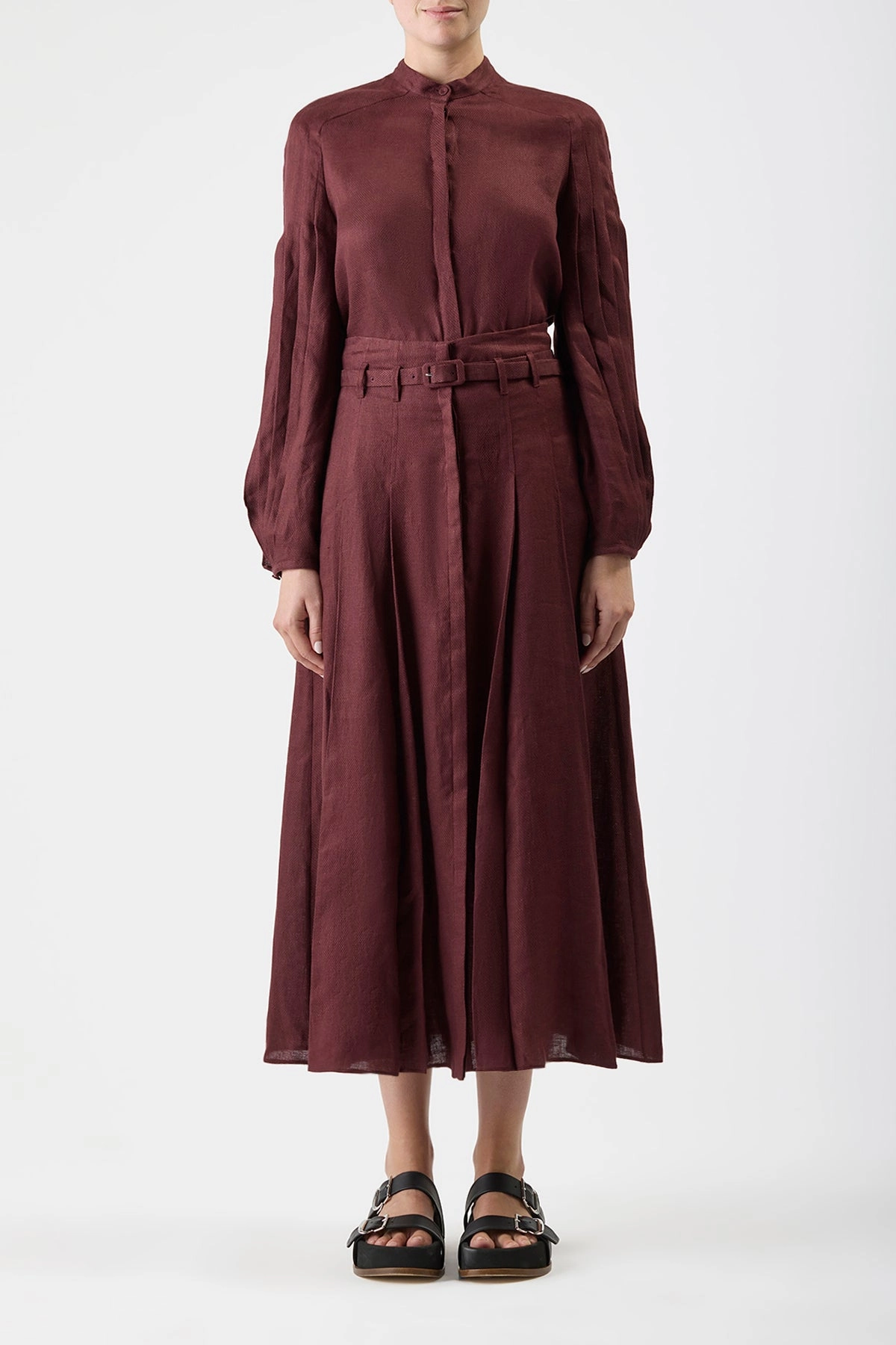 Non see through Dugald Pleated Midi Skirt in Deep Bordeaux Linen