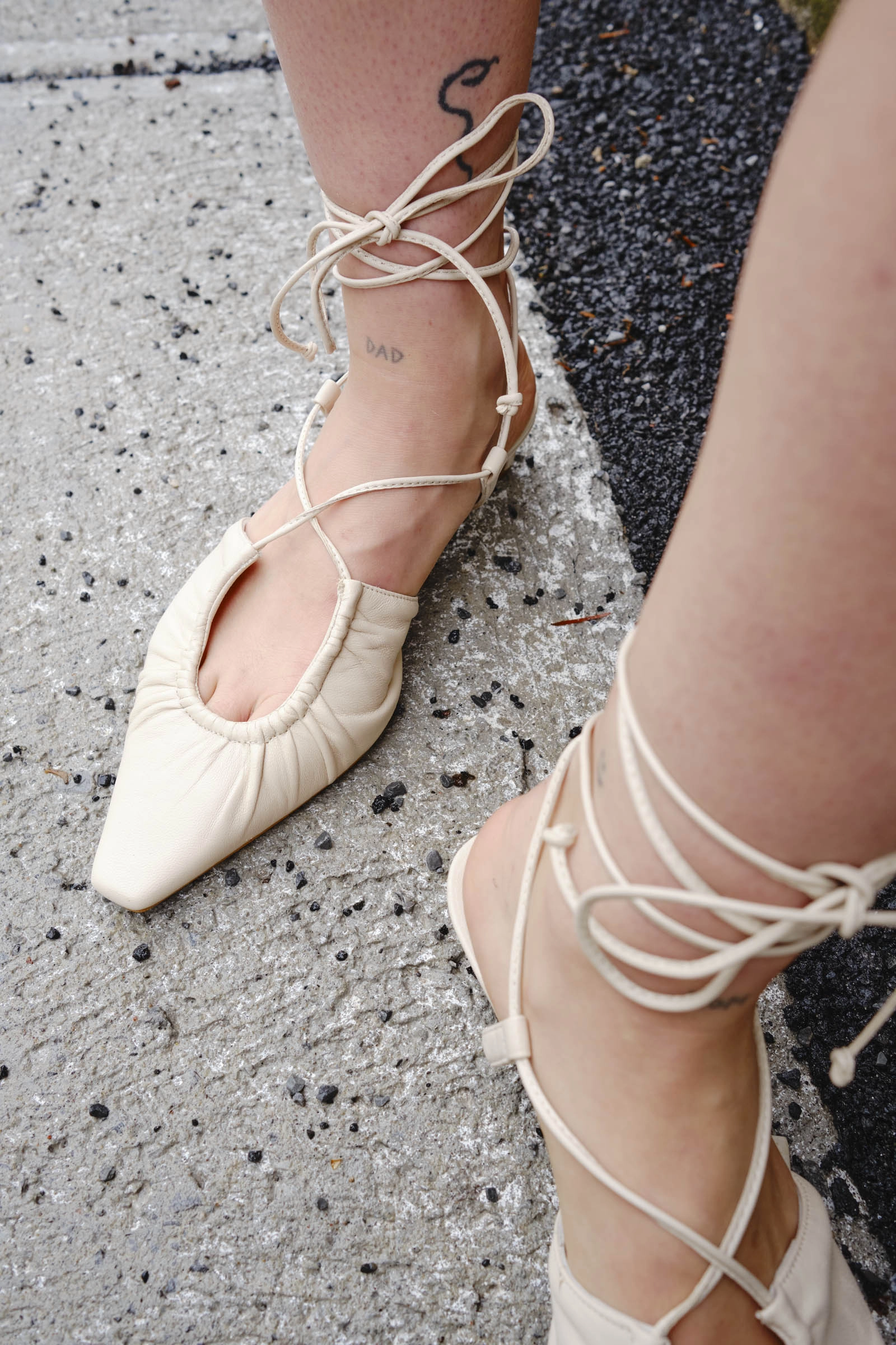 Sleek Sandals Weather Safe Rafael Cream Pump