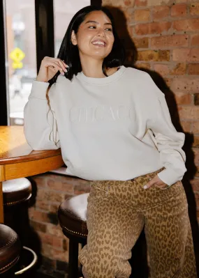 Thermal regulation Cozy Everyday Chicago Embroidered Sweatshirt - Ivory