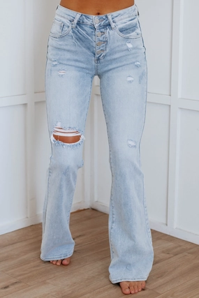 Rayna Risen Jeans - Light Wash No Fuss Fit