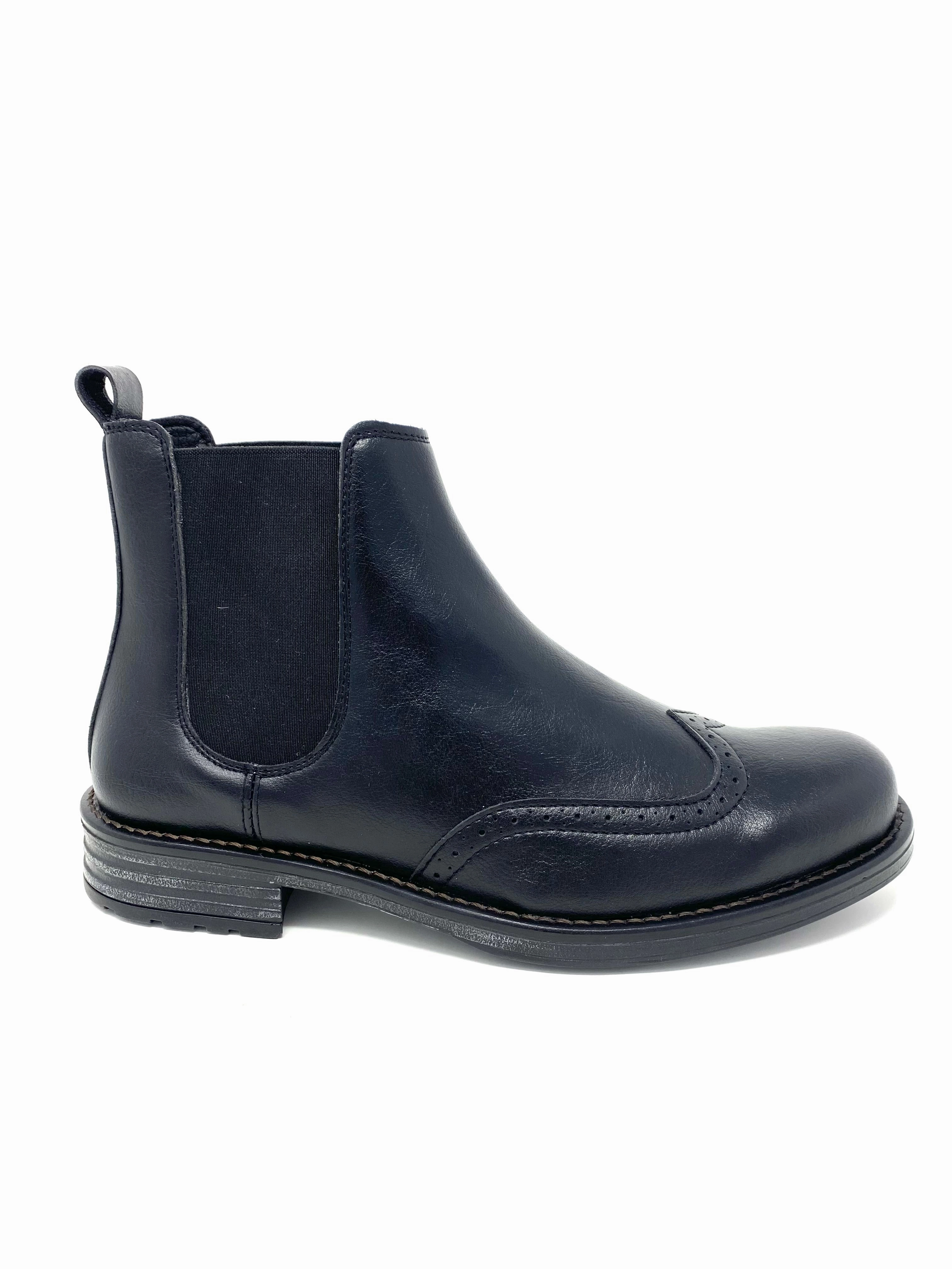 Stable Support Rough Terrain Andy Chelsea Boot in Black from Novacas