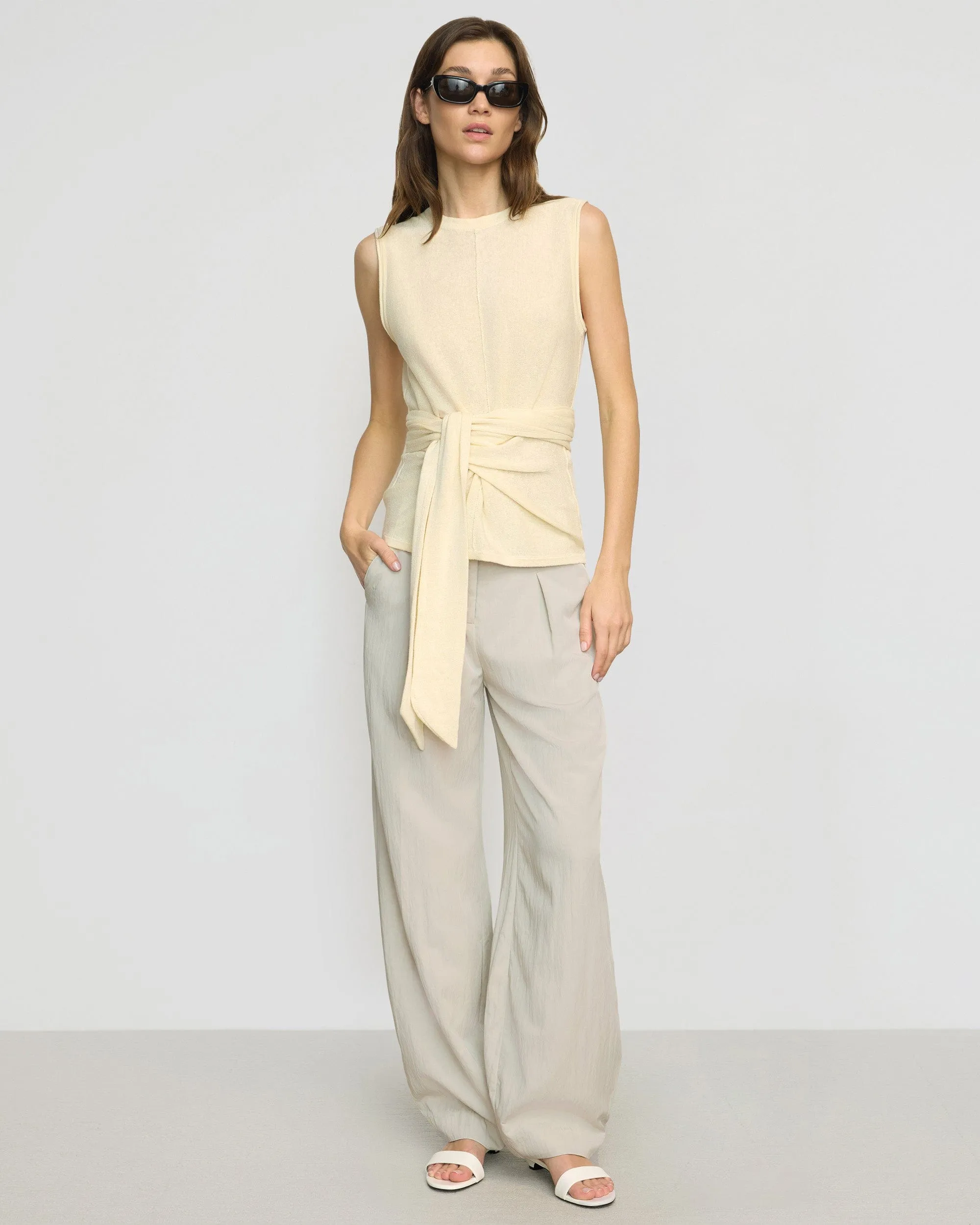 Lightweight Knit Sleek Comfort Rois Tie-Front Linen-Cotton Top