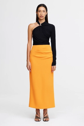 Editorial Look Relaxed Mood NORMANHILL SKIRT