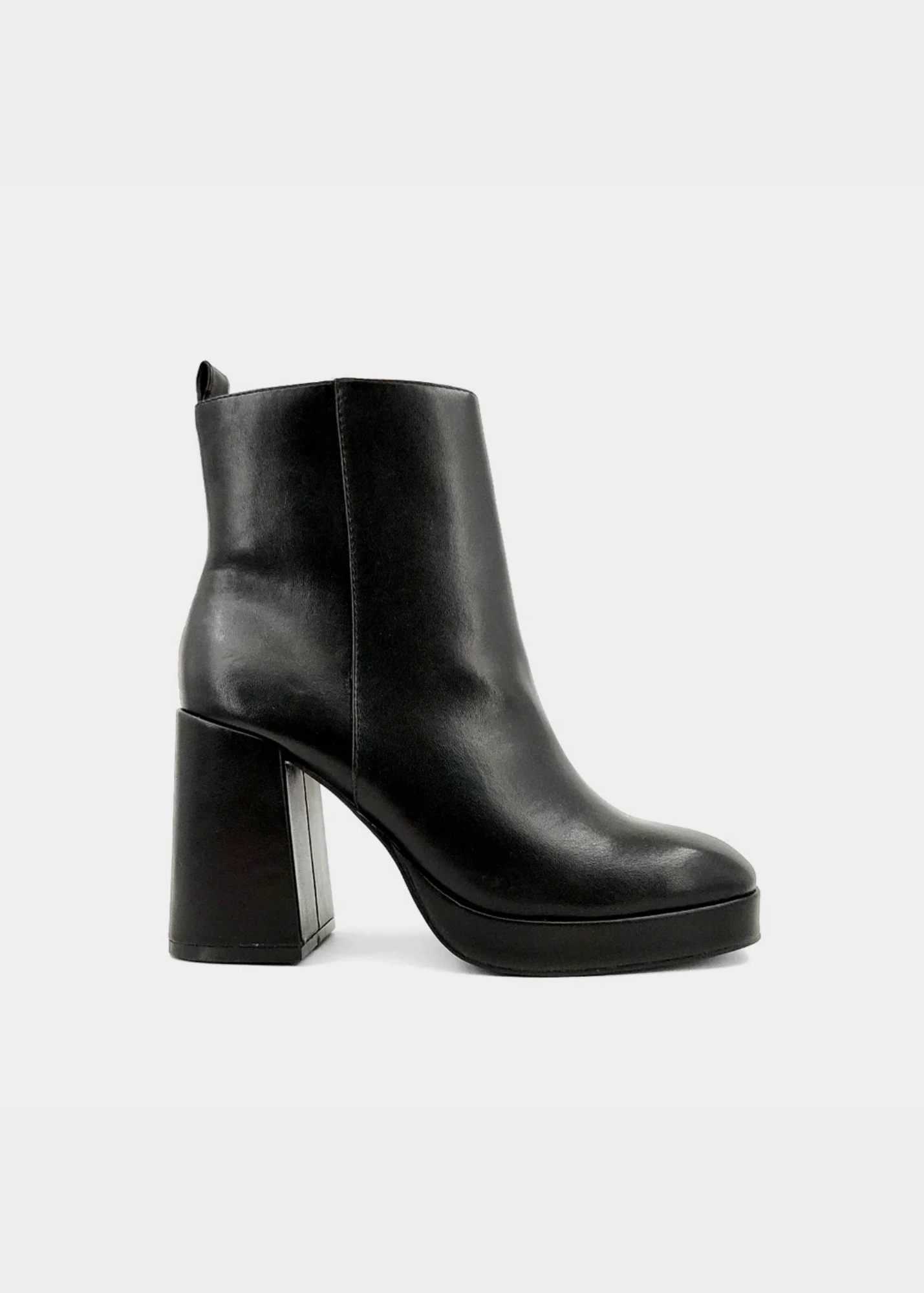 Structured Fit Noise free Shu Shop Wadi Boot