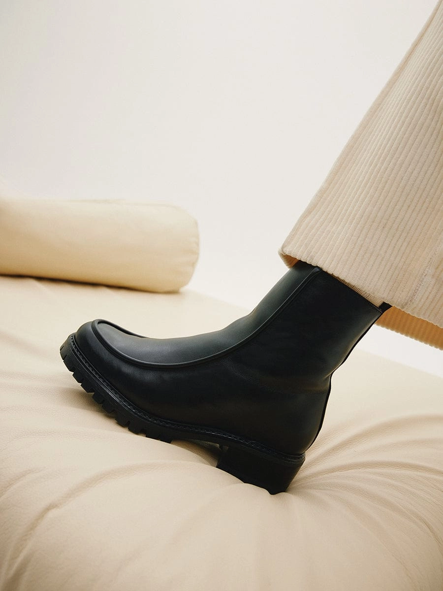 Trail Mode Outdoor Function Vigo Black Lined Boot