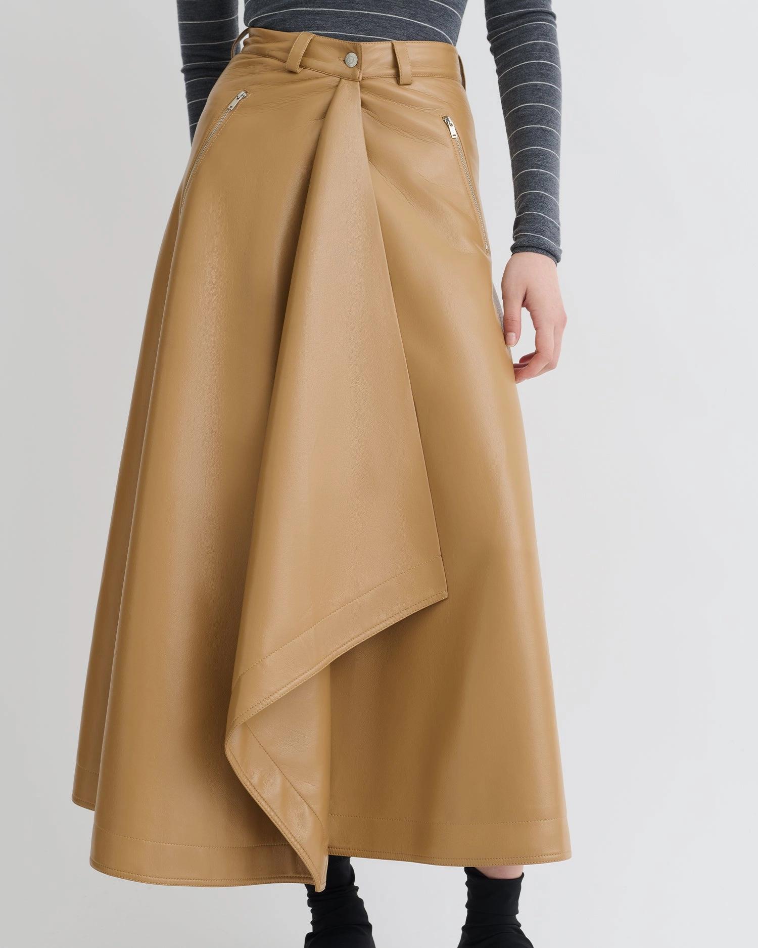 Convertible Style High Street Fashion Neith - Draped Okobor? Alt-Leather Skirt - Oak