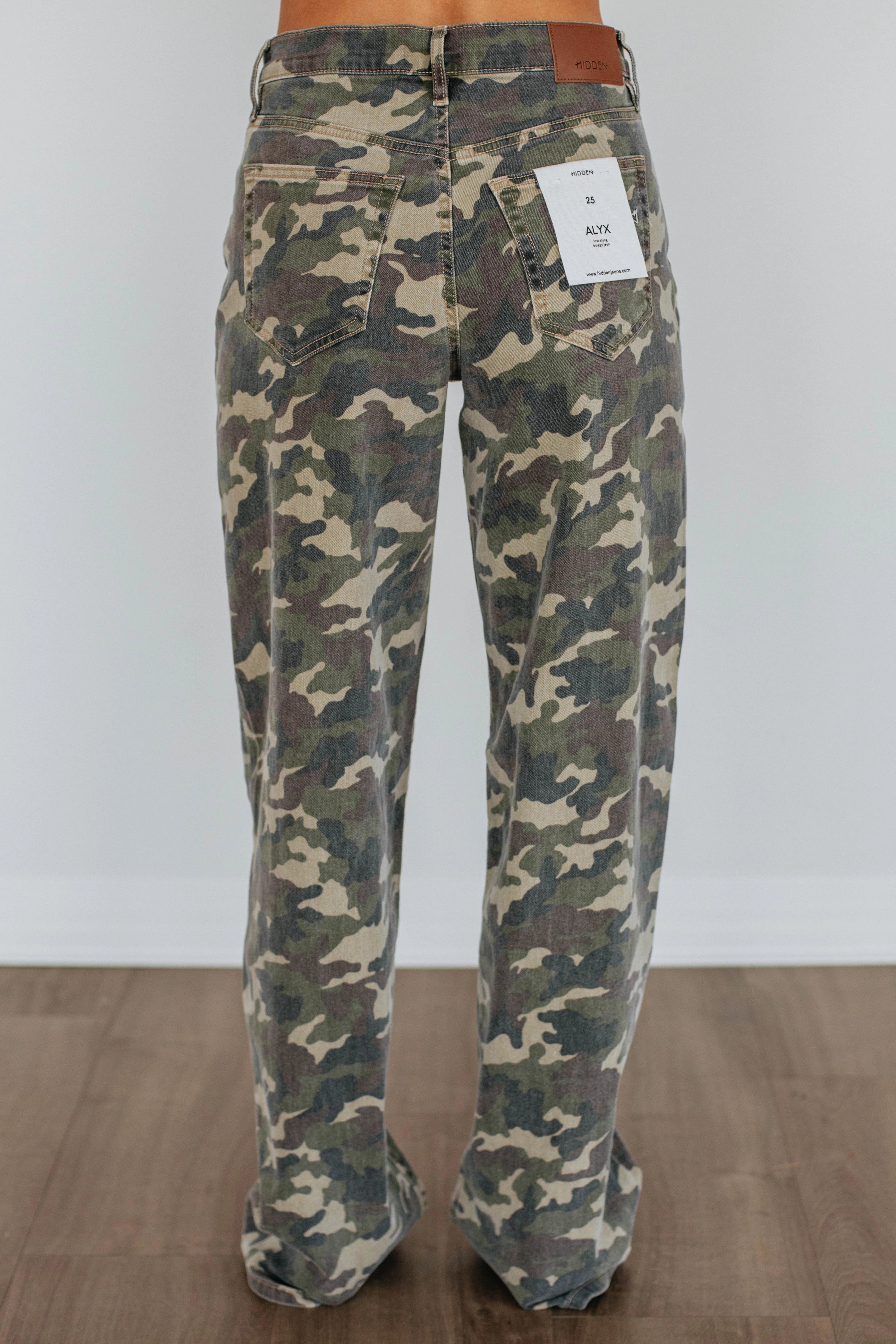 Vibrant Design Casual Fit Alyx Hidden Jeans - Camouflage