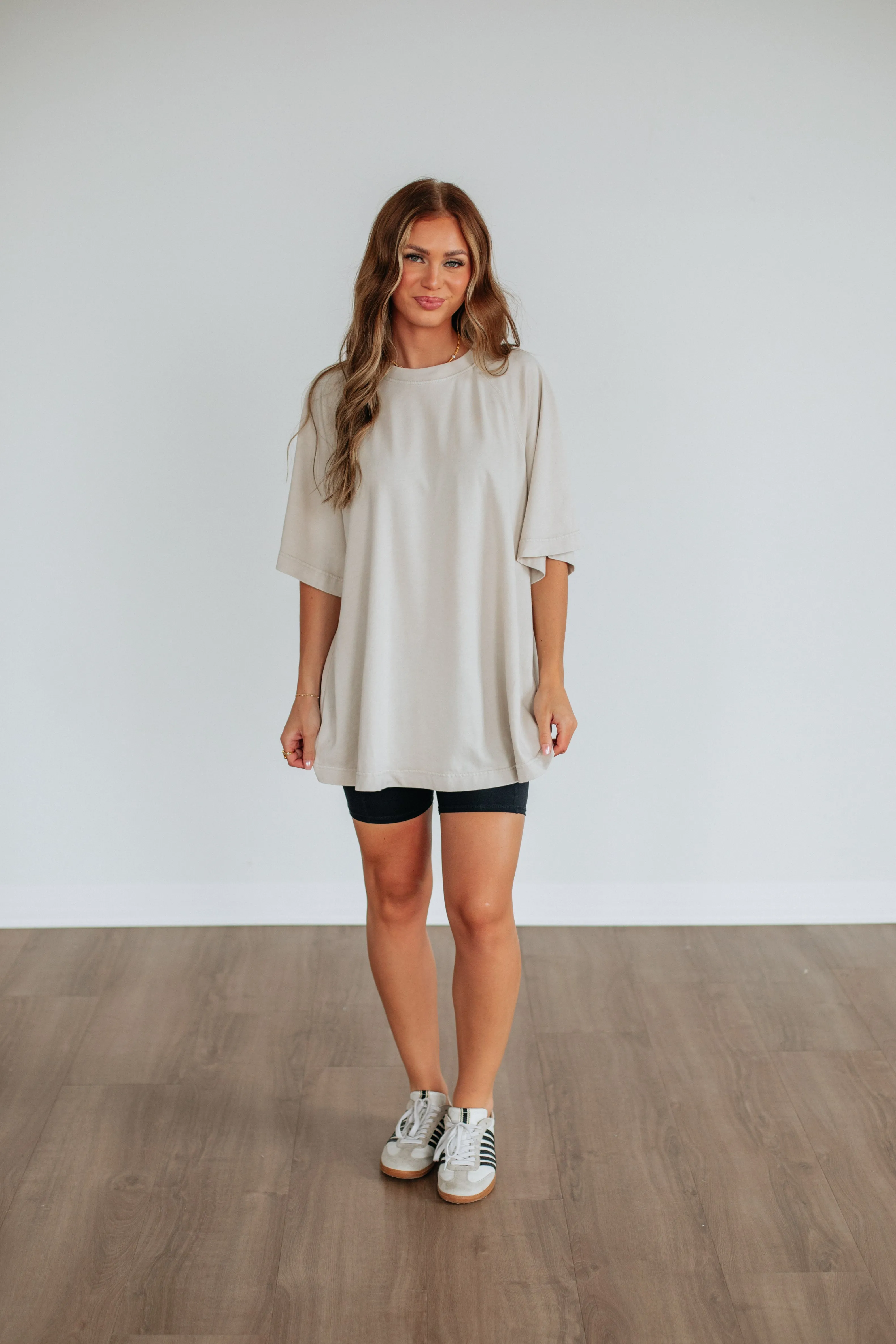 Skylen Oversized Tee - Natural Soft Breathable contrast