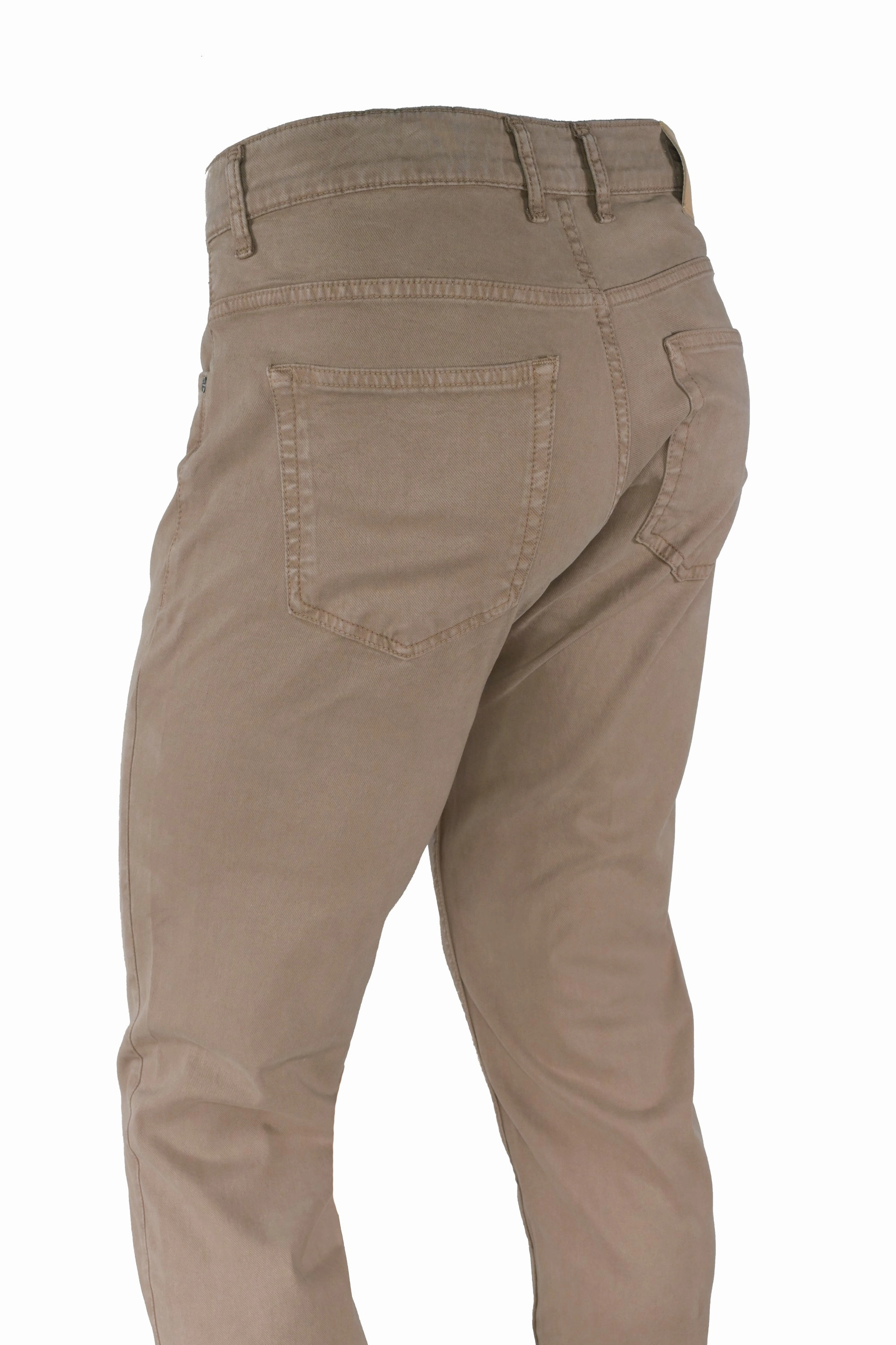 Inpore Jeans - Brown Eco Friendly Chill Outfit Road Trip