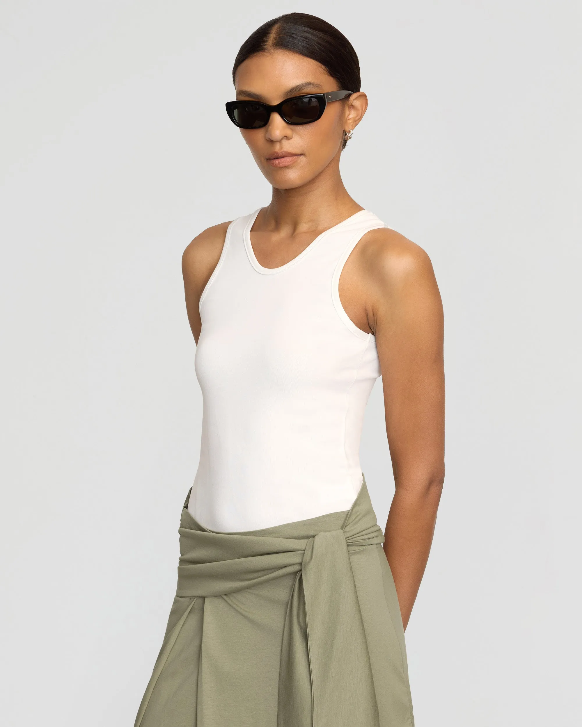 Drop Shoulder Design On-the-Go Comfort Prithi Scoop-Neck Tank