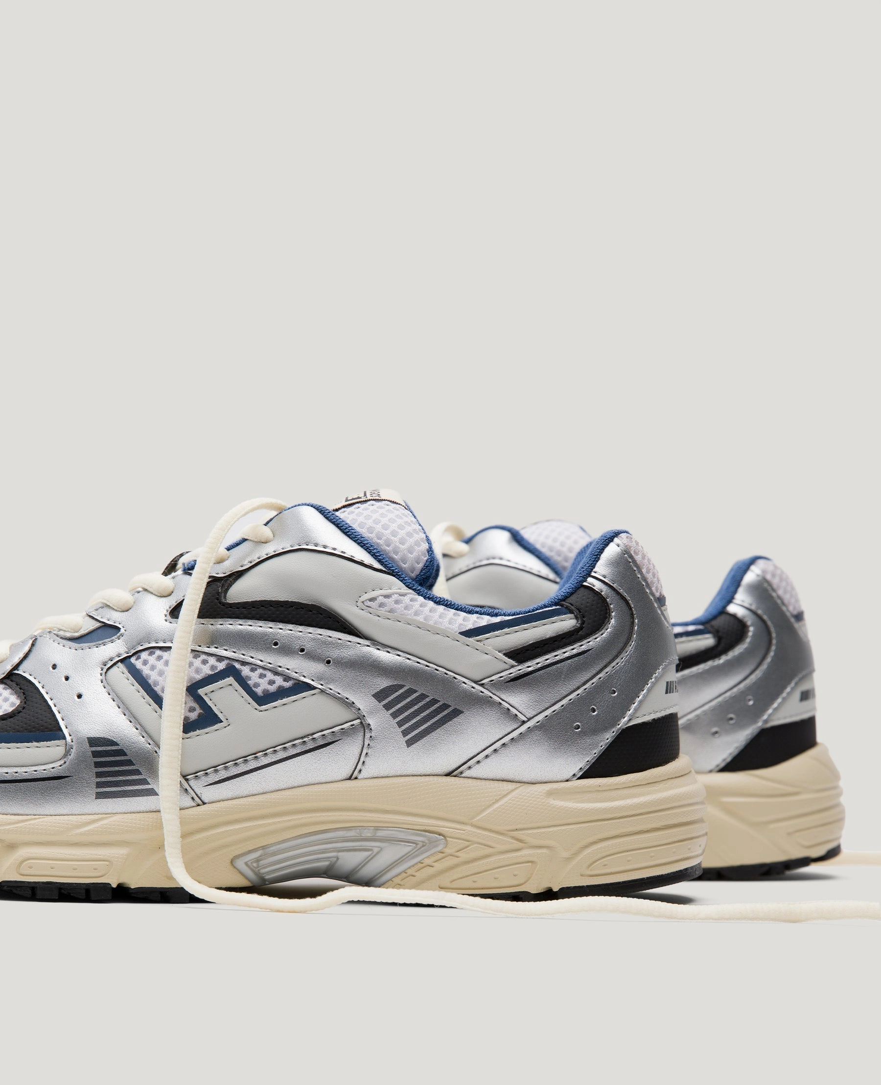 Wairoa Sneaker in Silver from Flamingos Life WideFit