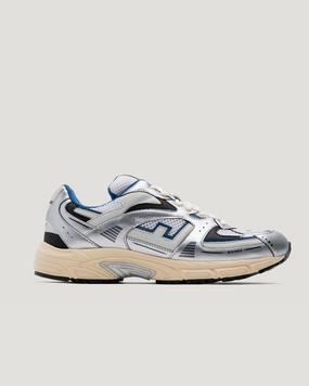 Wairoa Sneaker in Silver from Flamingos Life Fast Fit Multi Directional Flex