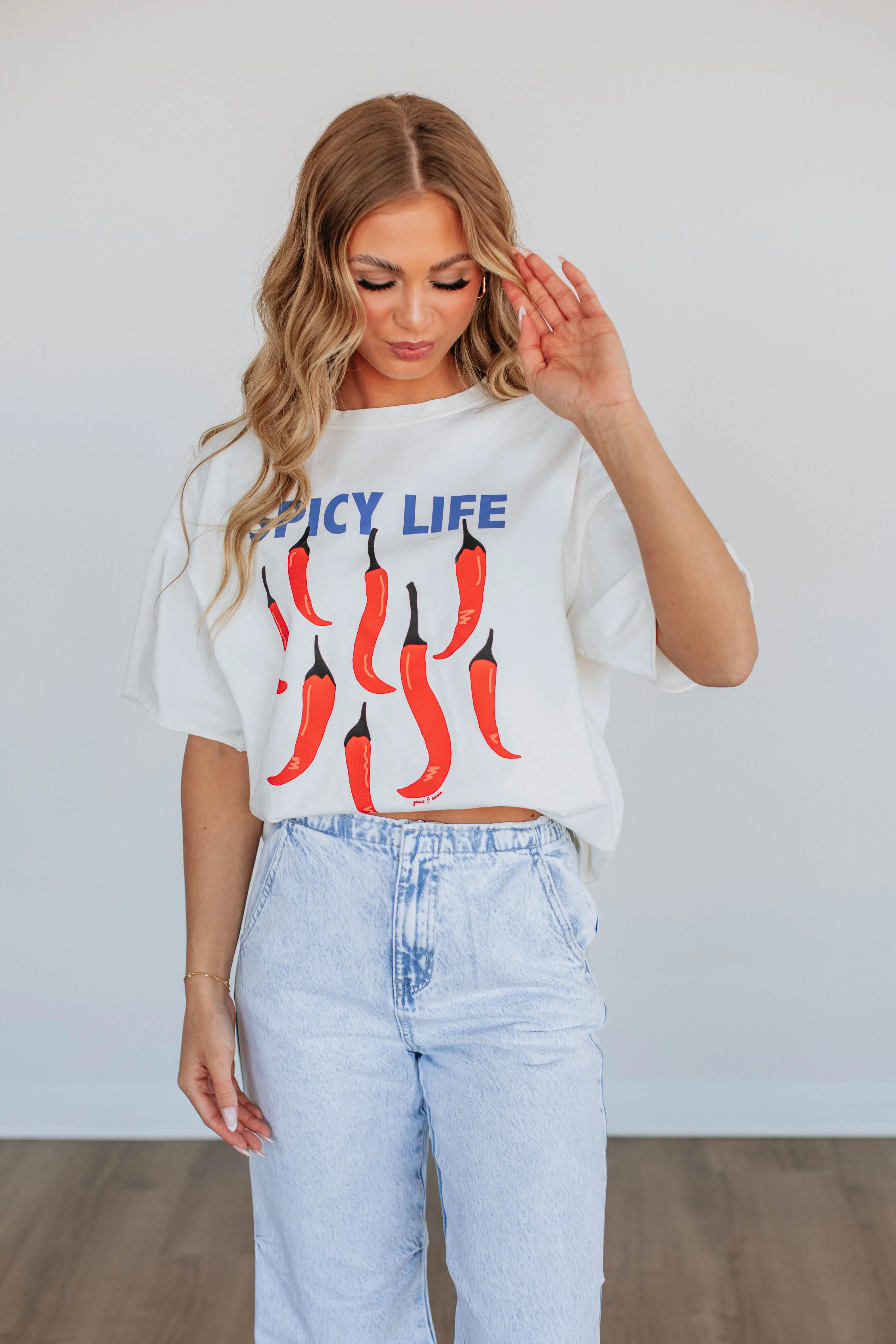 Spicy Life Graphic Tee budget-friendly Slim Comfort