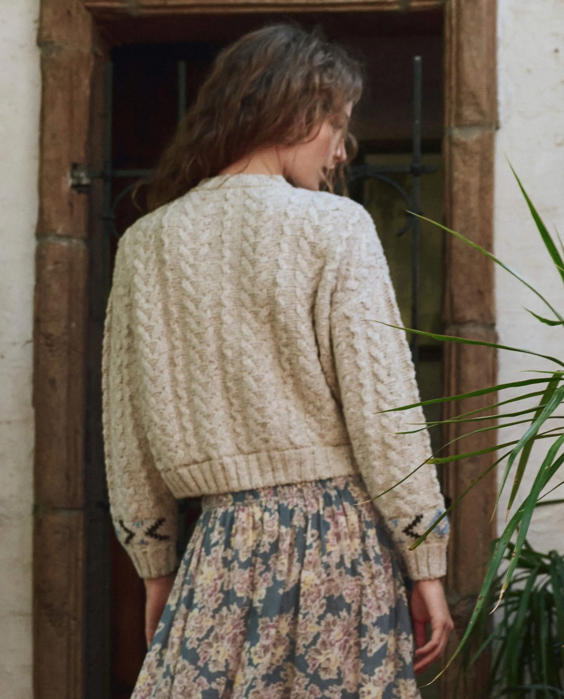 The Cavern Cardigan. -- Oat No Bulk