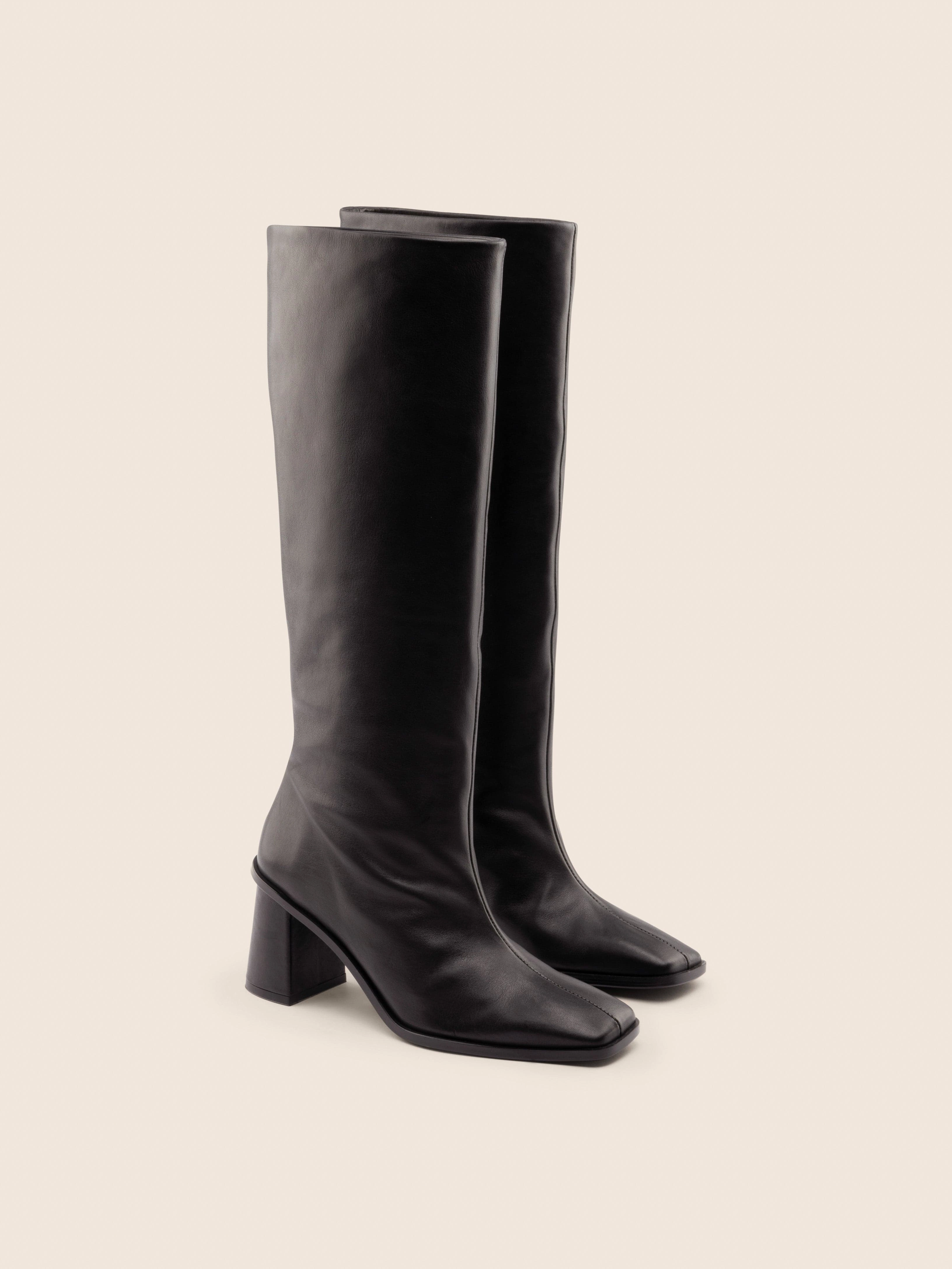 Lorca Black Boot Padded Liner Rugged Function