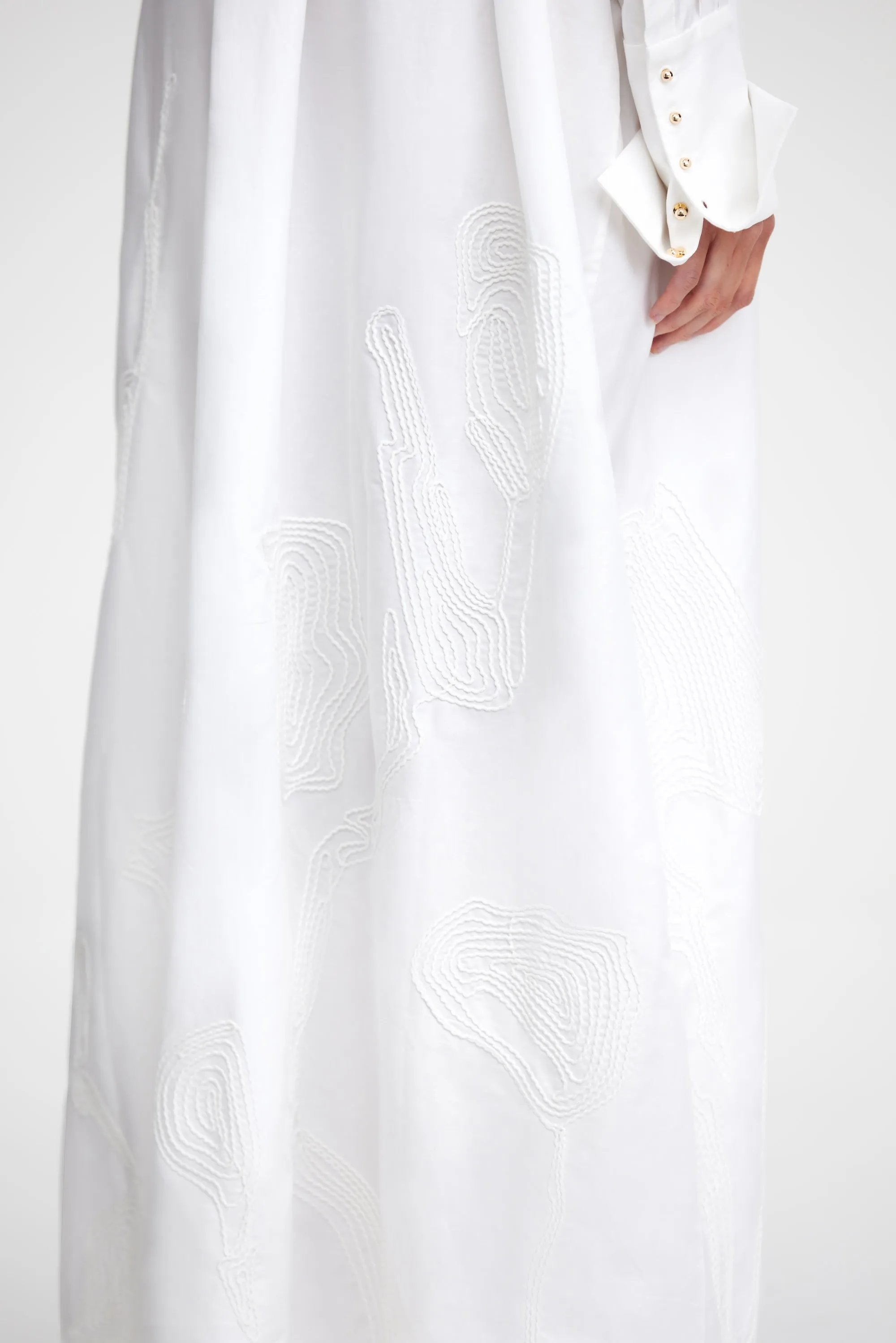 Minimalist Fit Sharp Finish PRIVETT MIDI DRESS