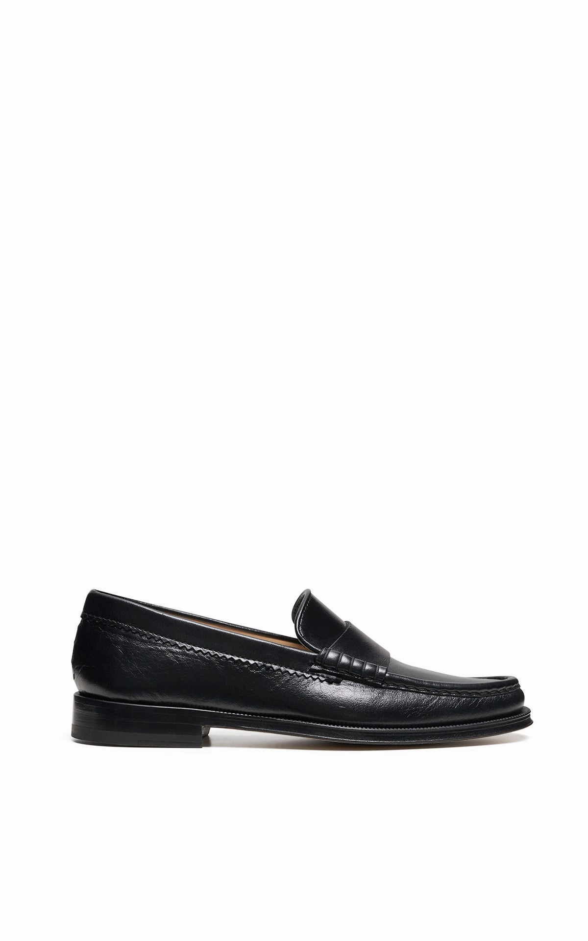 All Hold Easy Pace Seren Loafer in Black Leather
