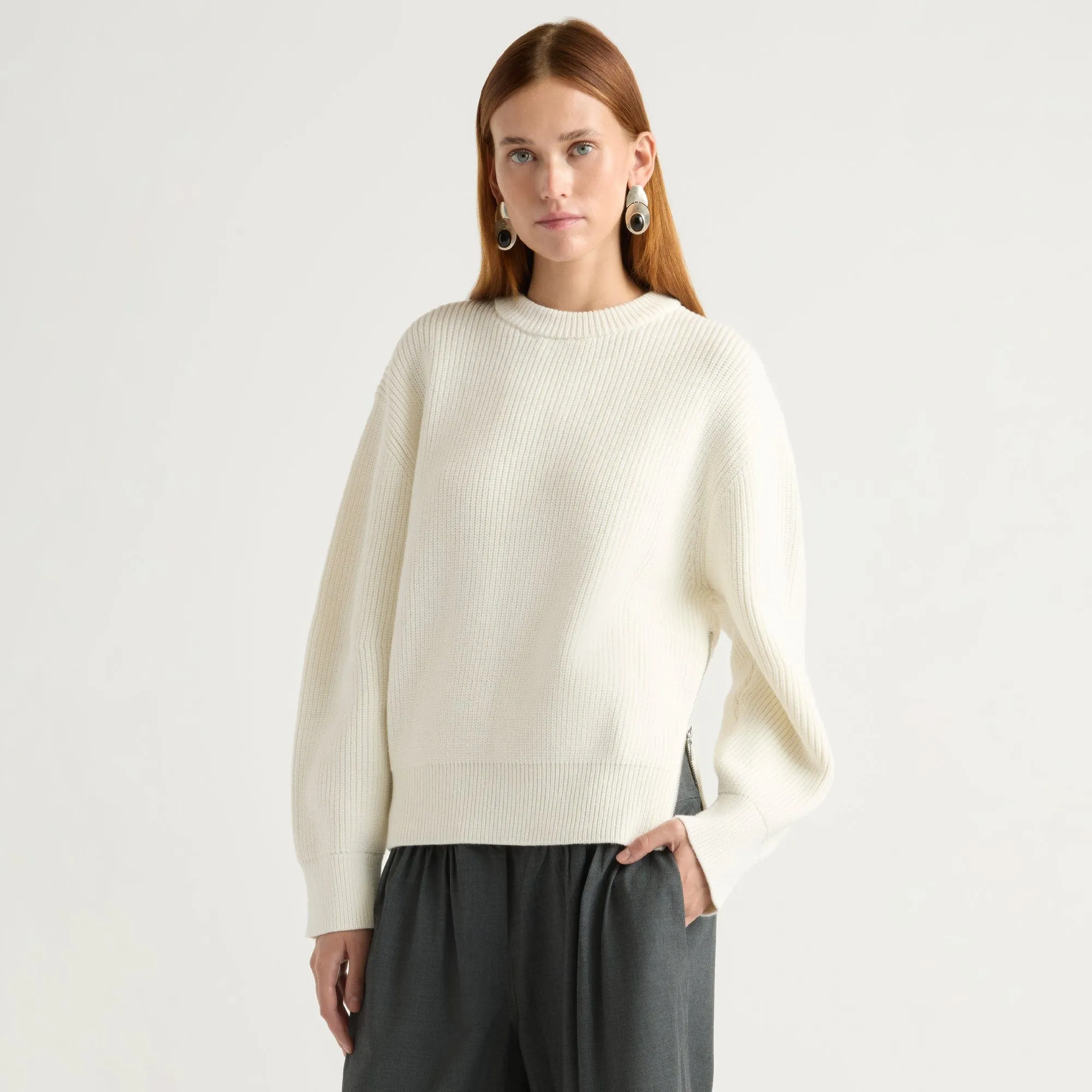 Minimalist Look Tate Organic Cotton Side-Zip Sweater