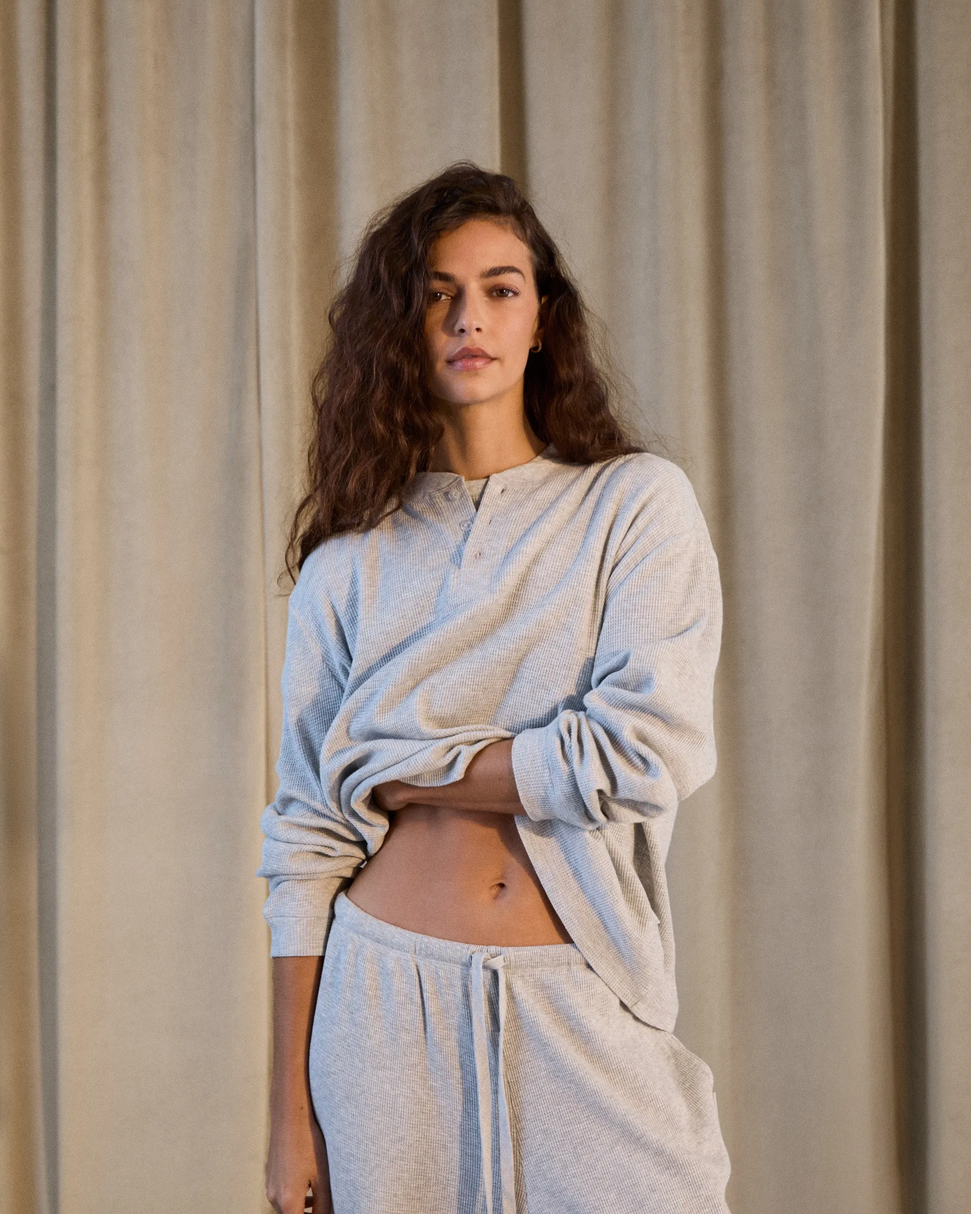 Waffle Henley Long Sleeve T-shirt - Light Grey Melange Compression Gradient Wide Shoulder Cut