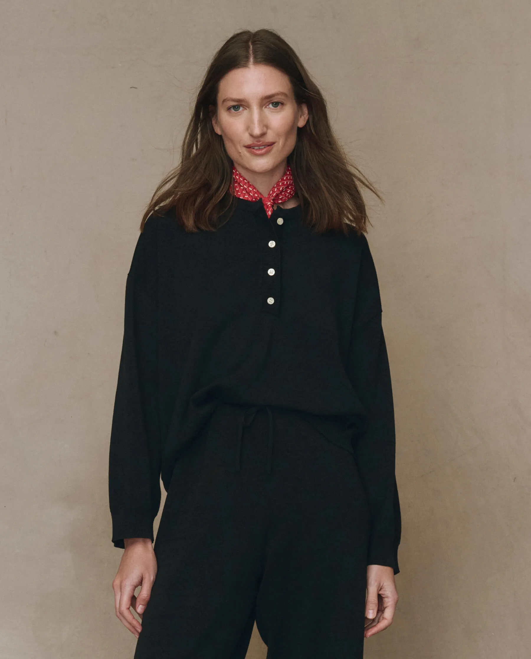 Flexible Collar Opening Effortless Style The Henley Sweater. -- Black