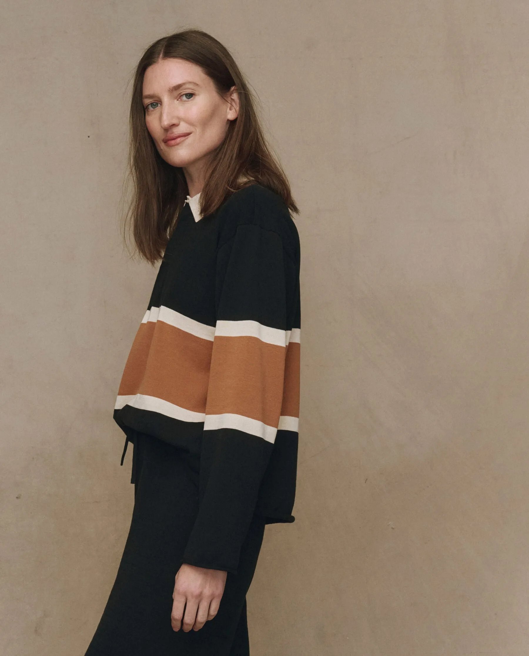 Slim Waist The Rugby Sweater. Novelty -- Black with Bronze Stripe