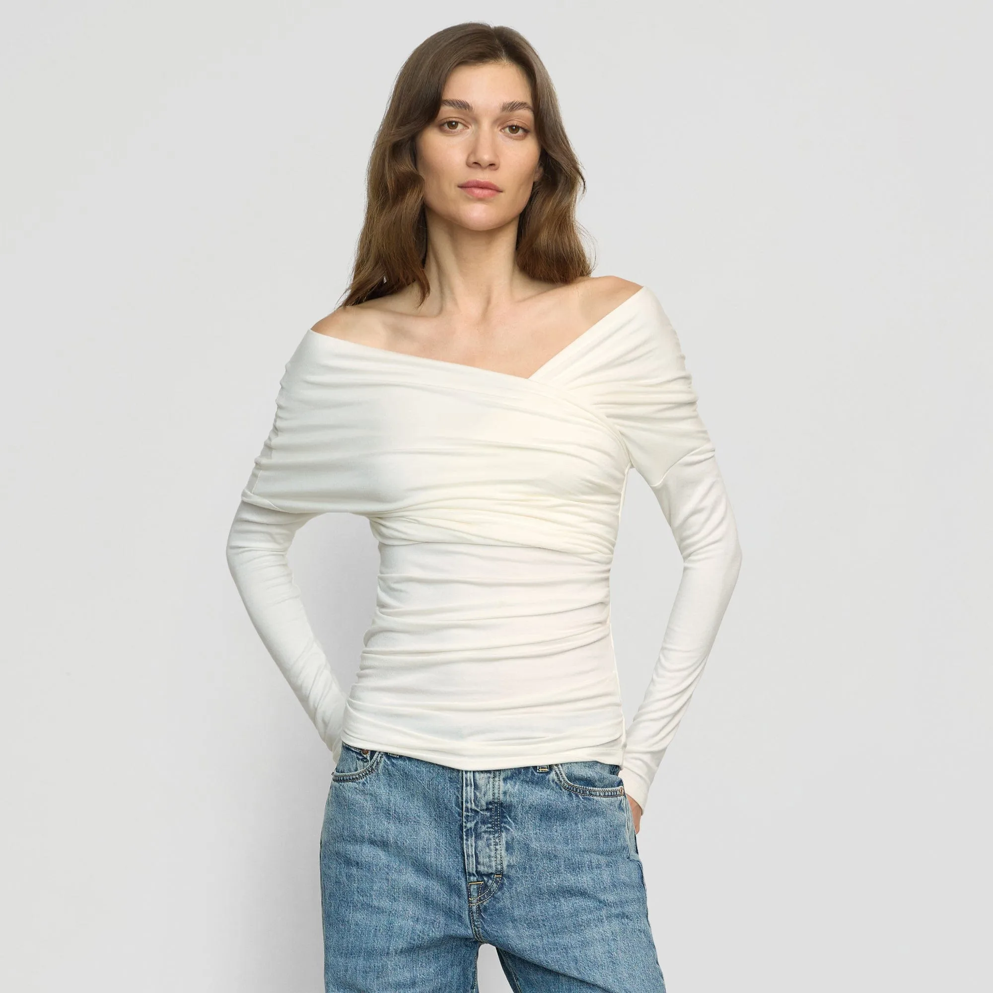 Relaxed Movement Quick Layer Theresa Ruched Off-Shoulder Long-Sleeve Tee