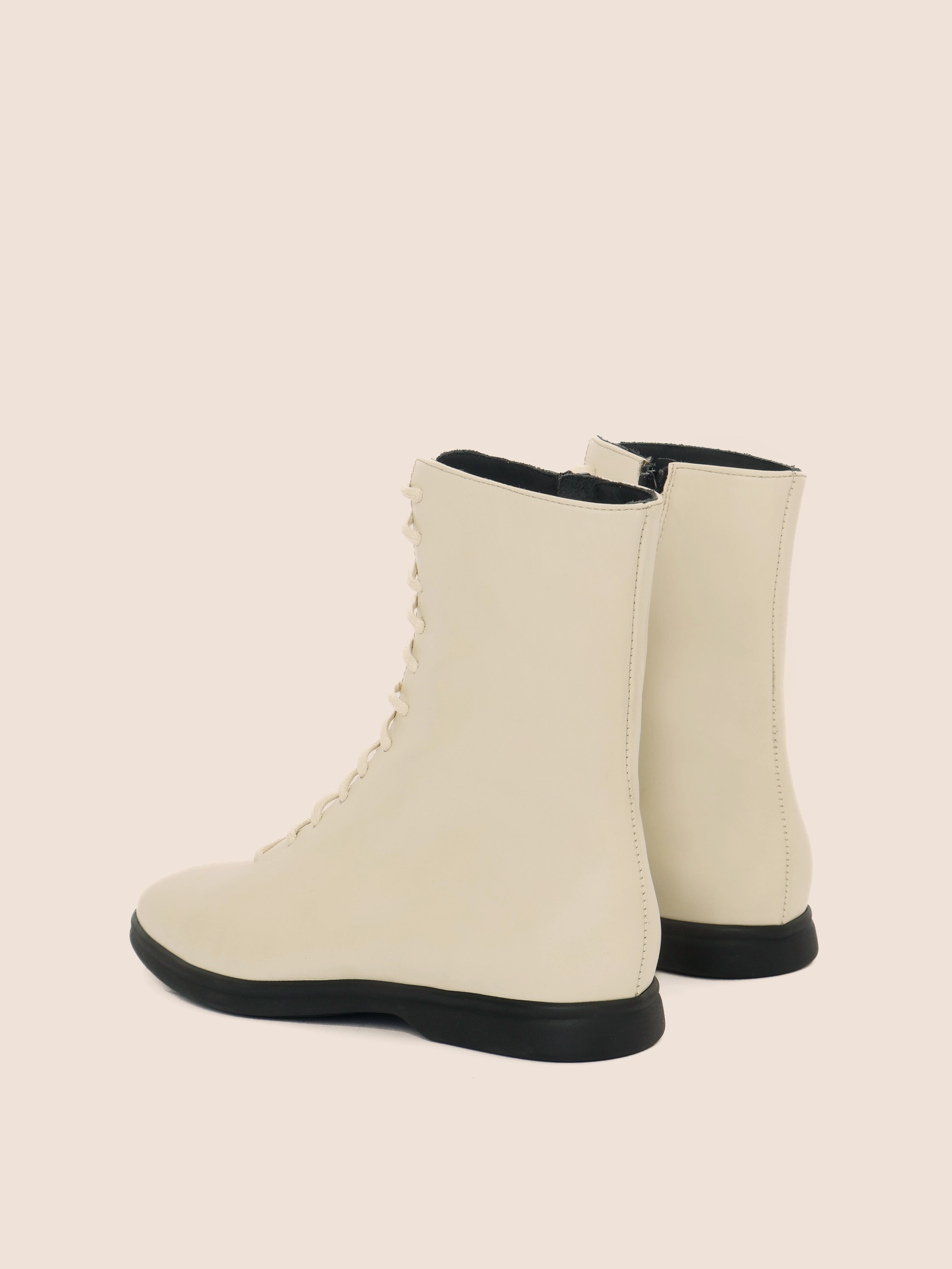 Insulated Rainy Days Grippy Outsole Weekend Wanderer Palermo Cream Boot