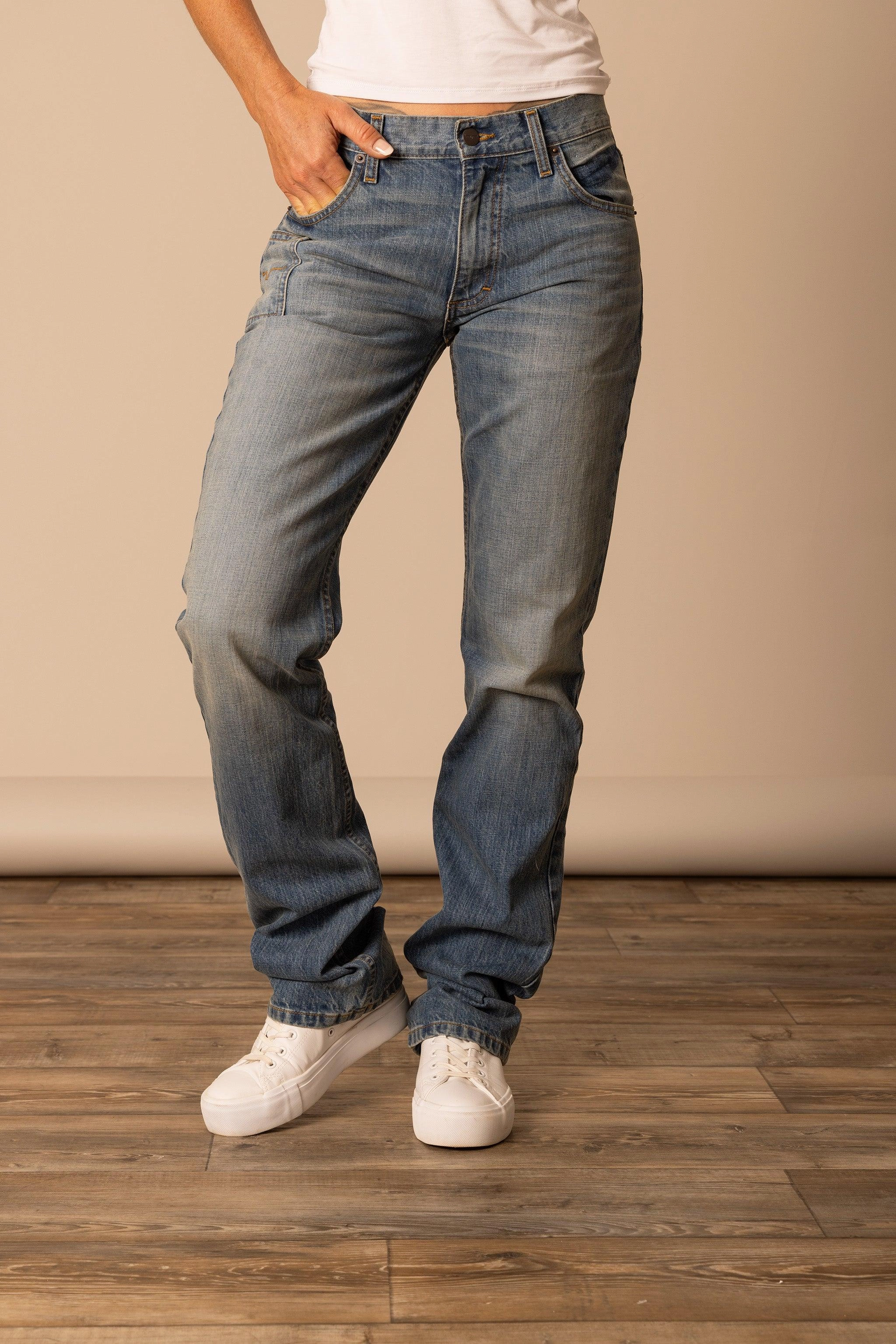 Brooks Traveler Gear Brunch Outfit Casual Friday