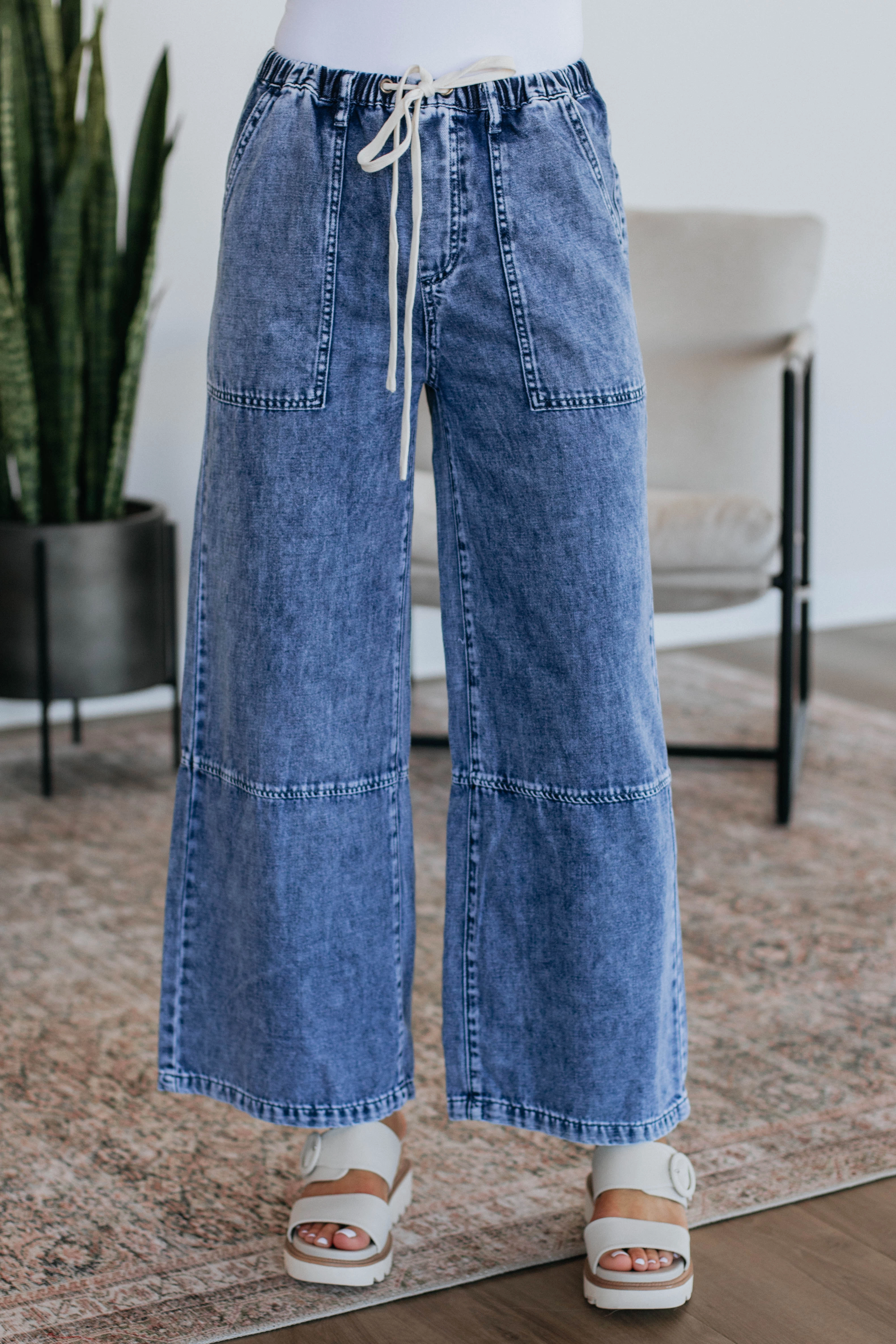 Twila Wide Leg Pants - Medium Wash HypoallergenicFabric