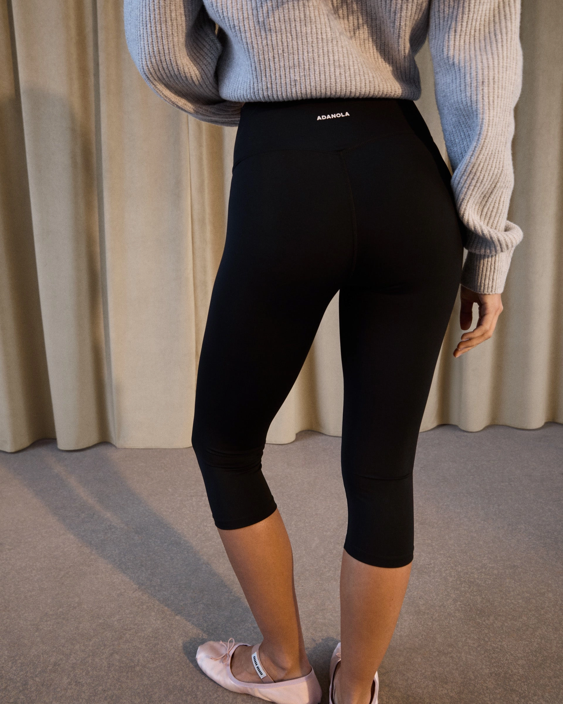 Ultimate Capri Wrap Over Leggings - Black Smooth Lines