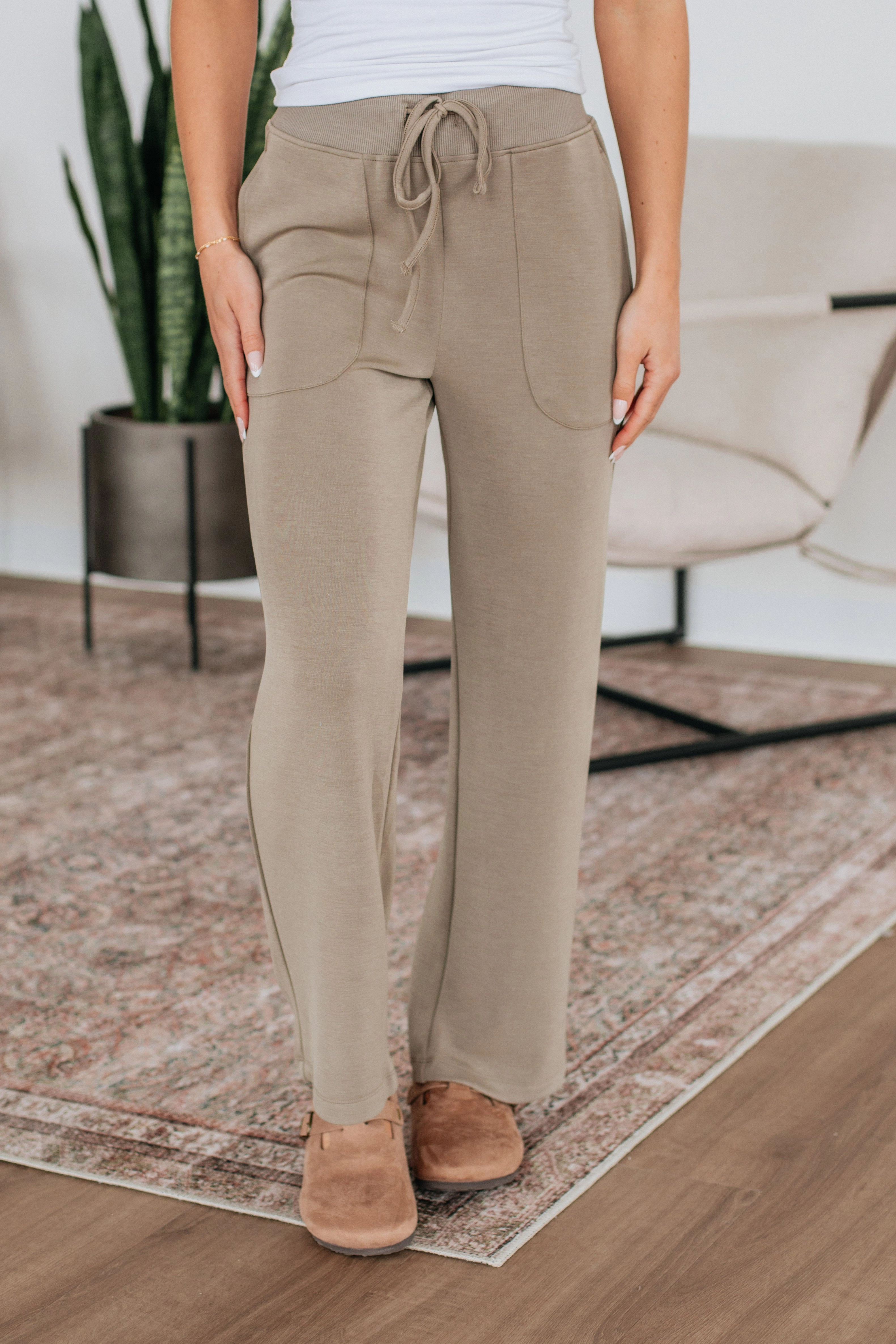 Neutral Shade Farrah Lounge Pants - Mushroom