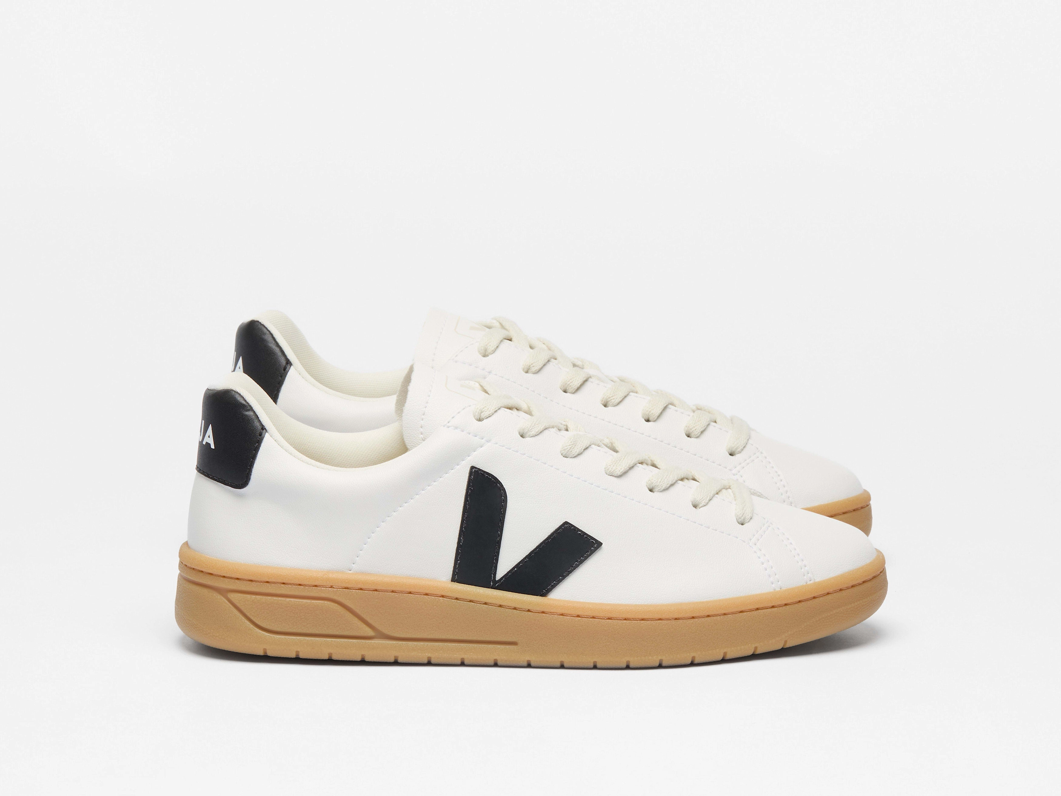 Urca CWL in White Black Natural from Veja Heat Dissipating Design Urban Touch