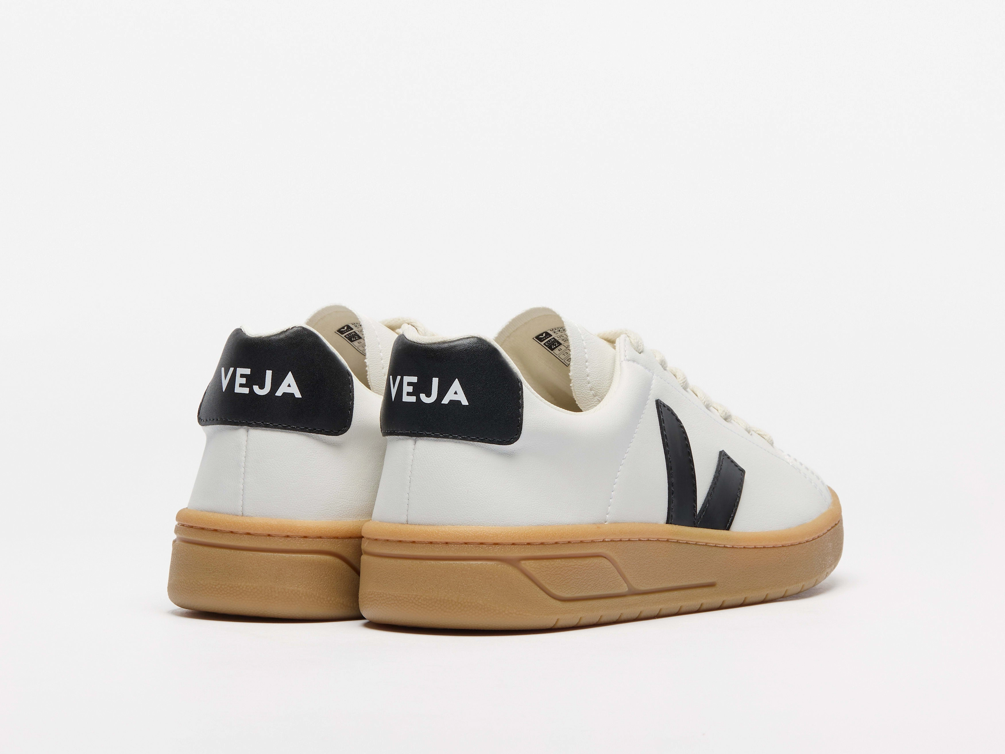 Urca CWL in White Black Natural from Veja Flex Grip