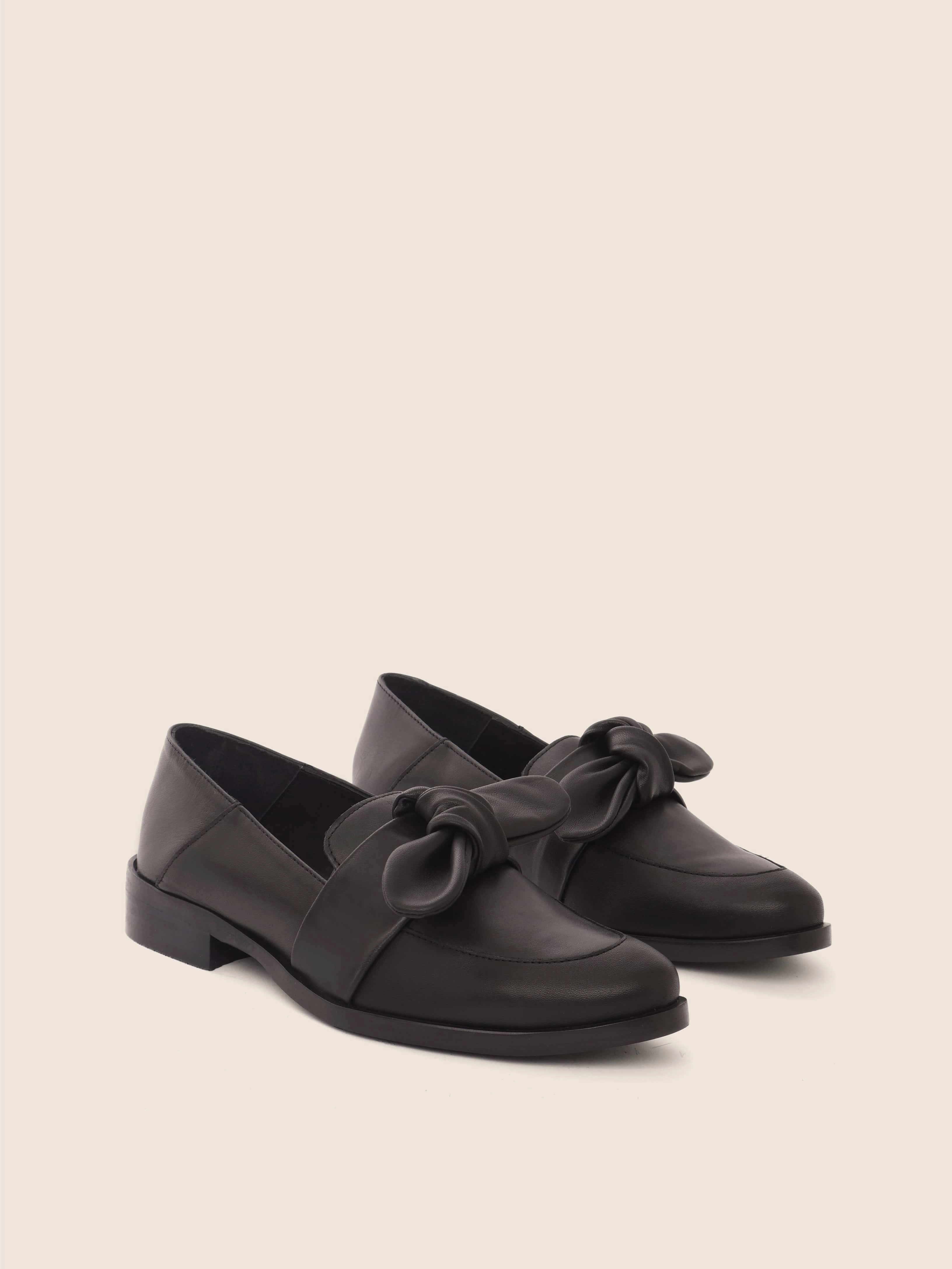 All Purpose Mountain Walk Valencia Black Leather Loafer
