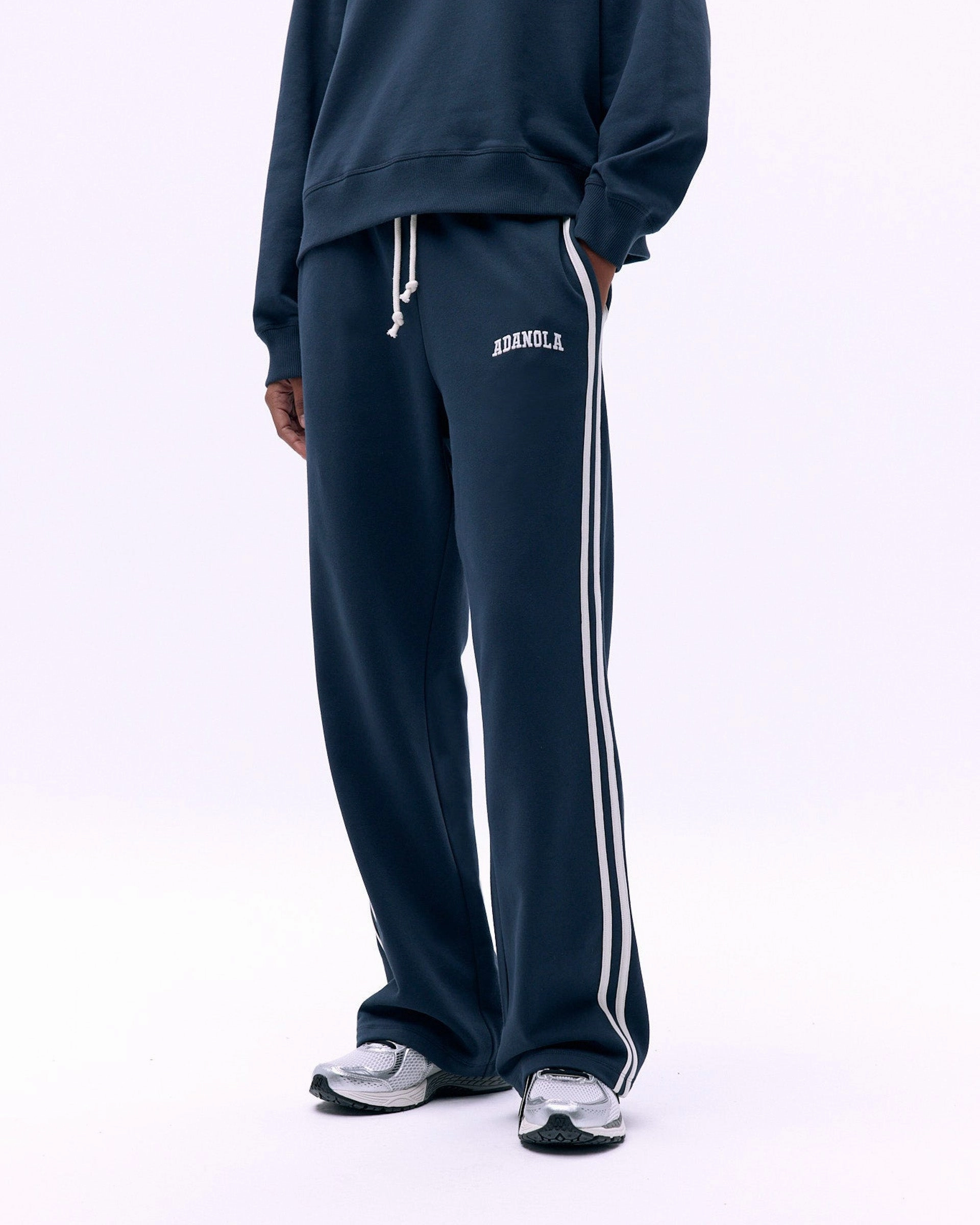 WrinkleFreeFinish Varsity Loose Fit Sweatpants - Midnight Blue/Marshmallow White