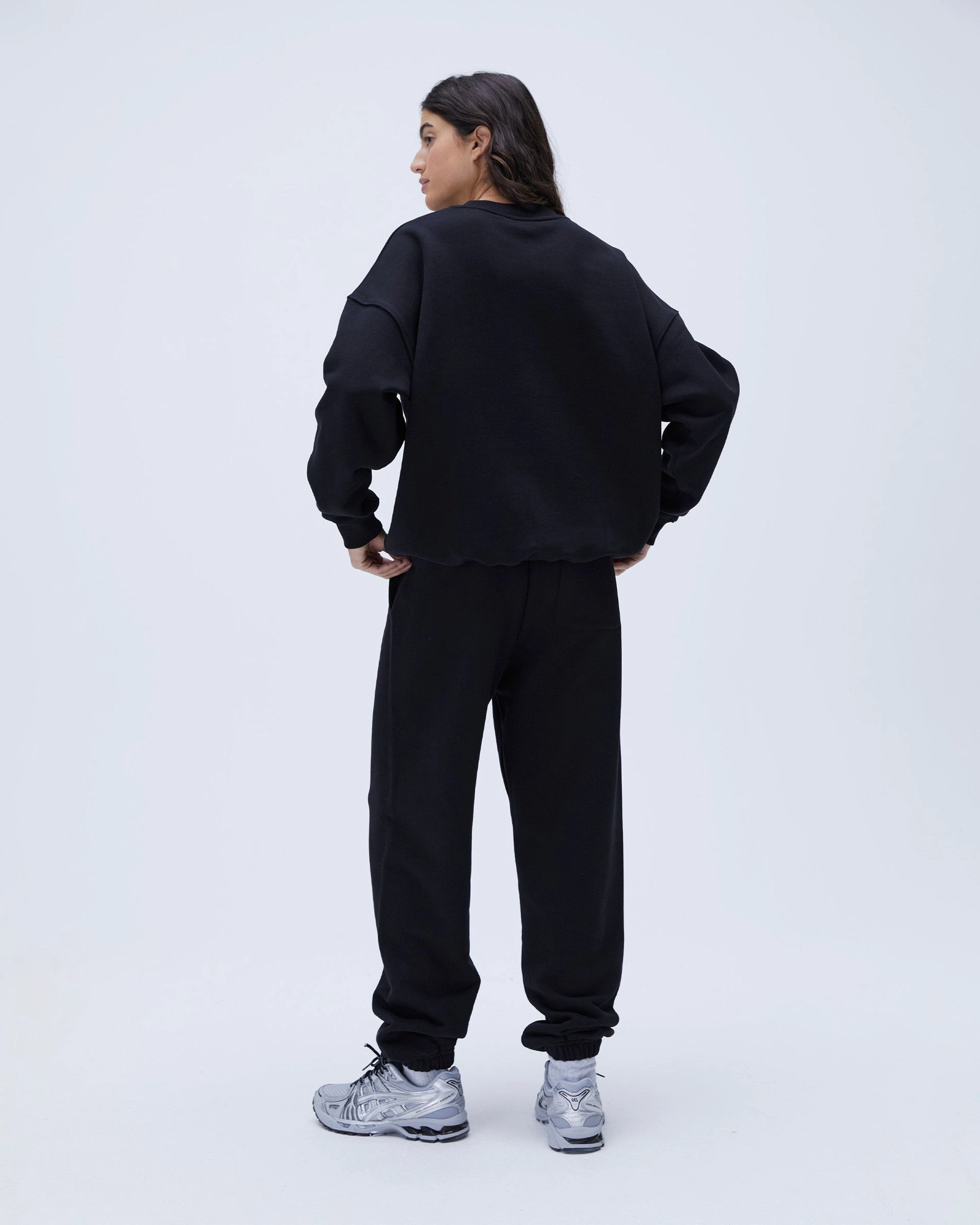 Varsity Sweatpants - Black Base Layer slim fit
