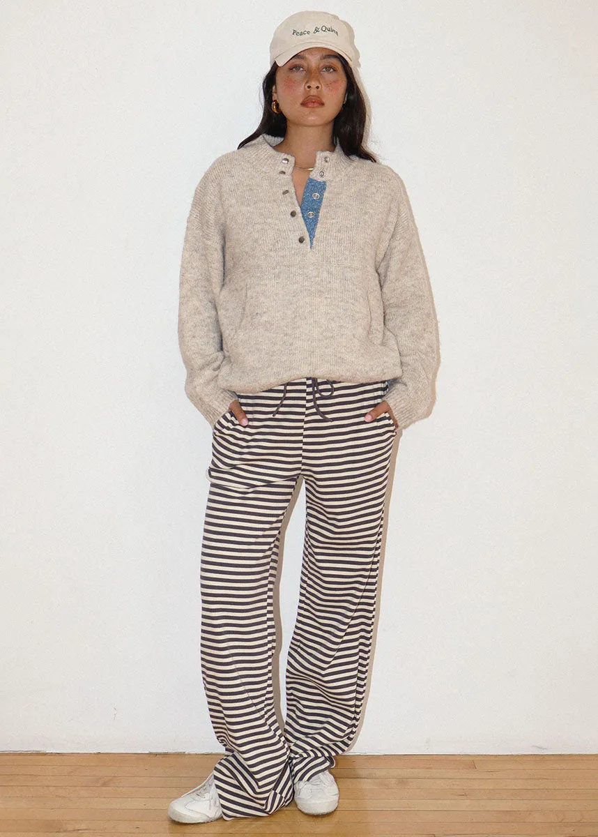 Wallis Two-Tone Snap Collar Sweater - Oatmeal Breathable Fit