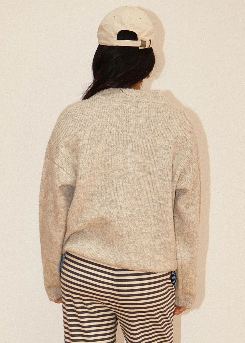 Simple Look Wallis Two-Tone Snap Collar Sweater - Oatmeal