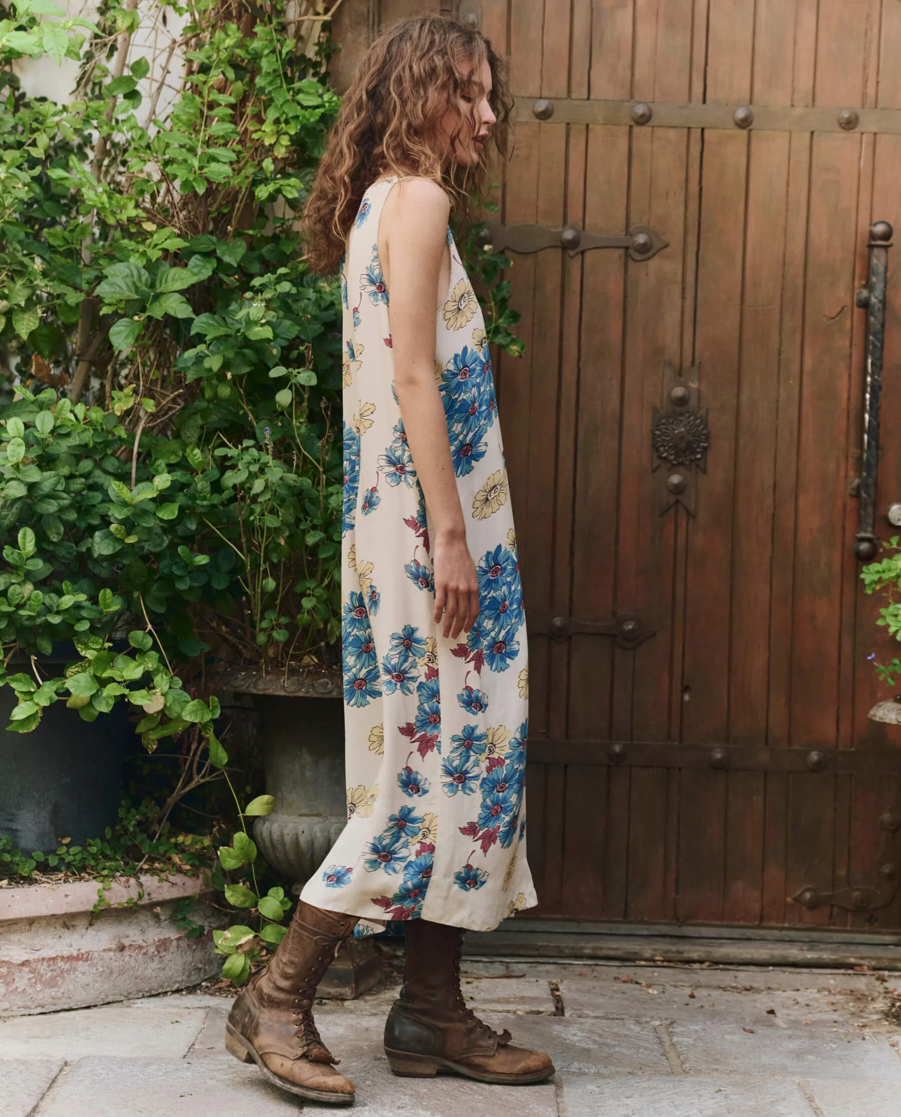 Skin-friendly The Windward Dress. -- Sungold Floral