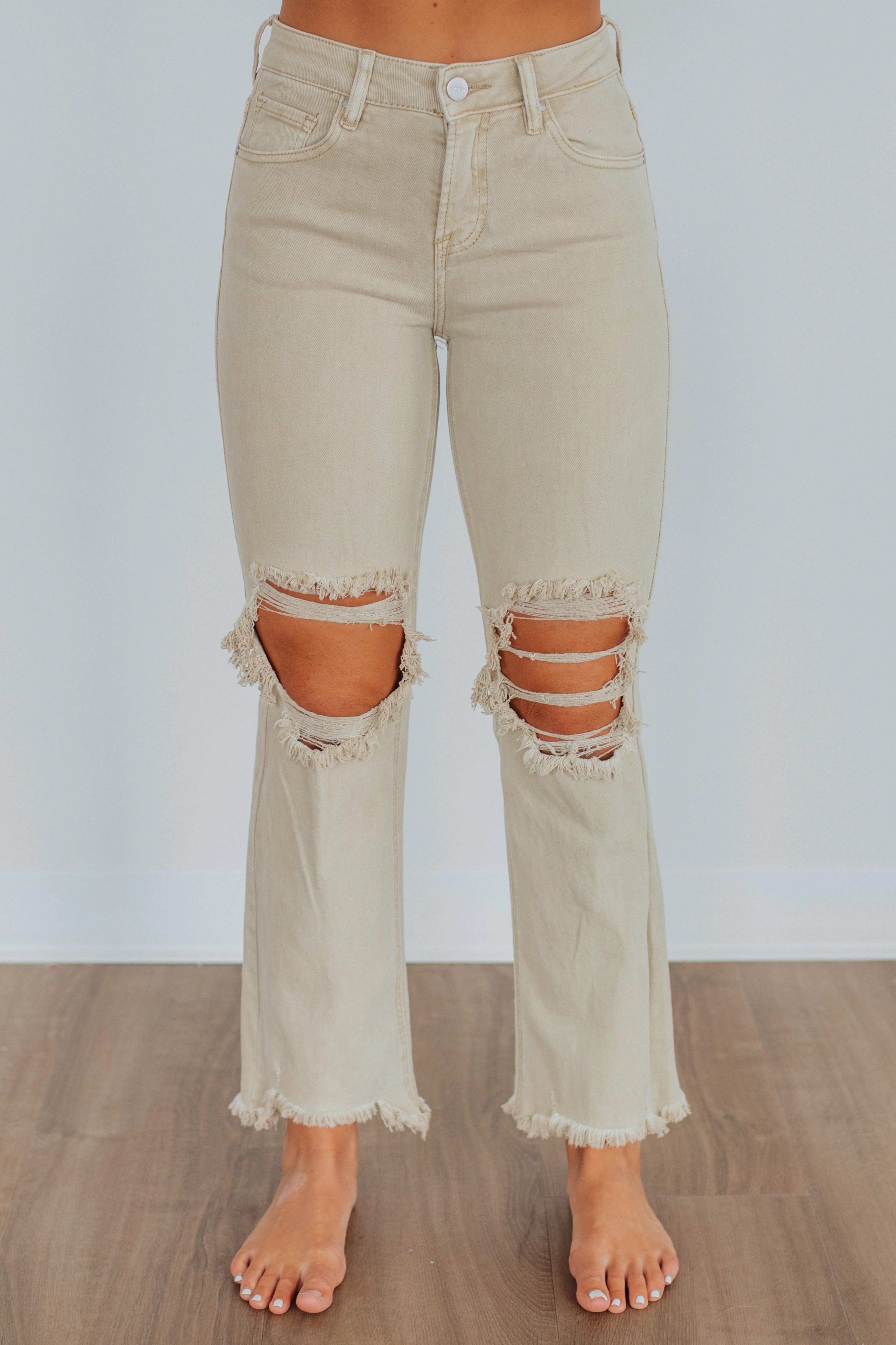 Trend Setter Chill Outfit Student Outfit Willow Risen Jeans - Sand